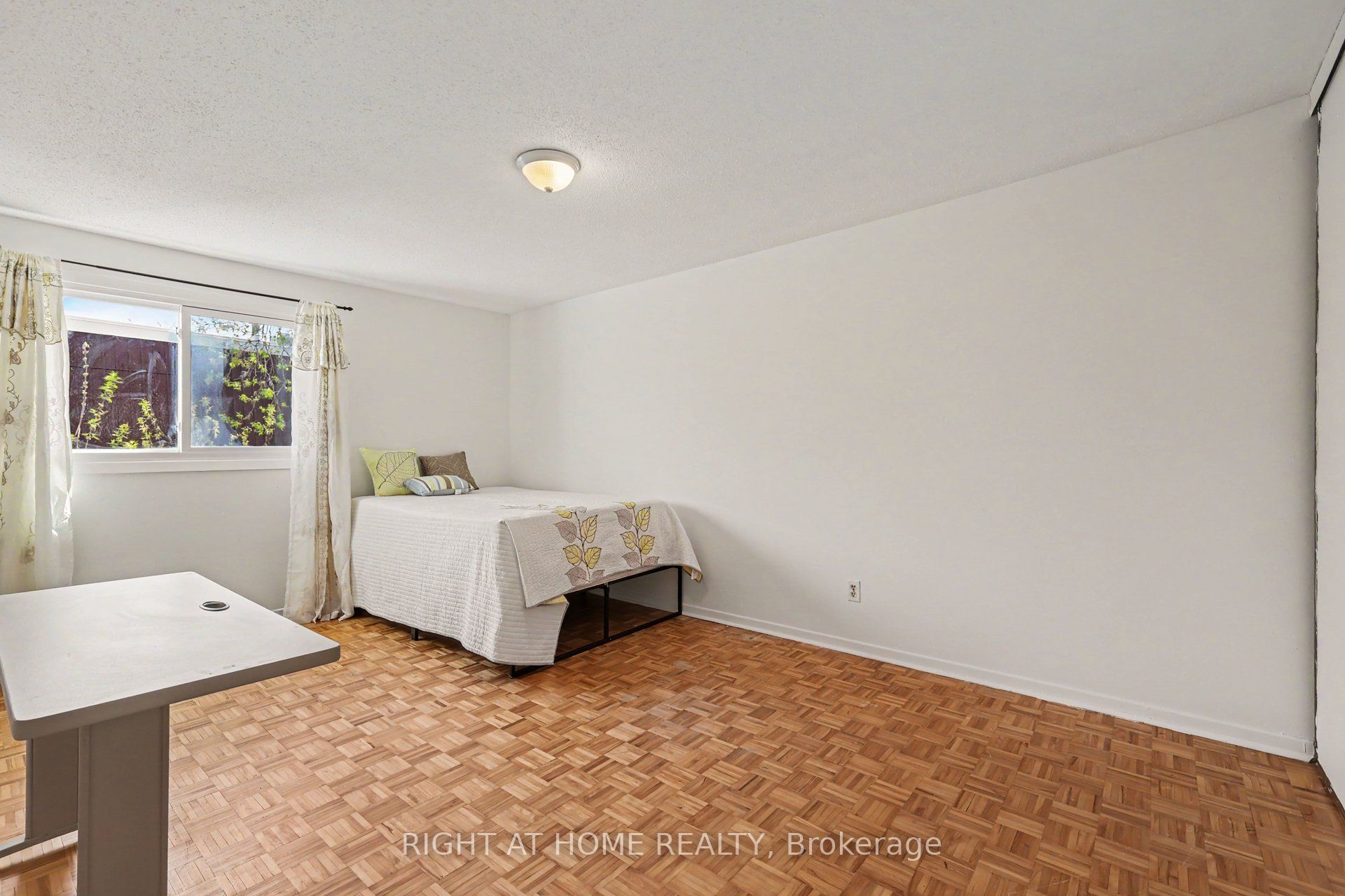 980 Gulf Place 207 Property Photo 25