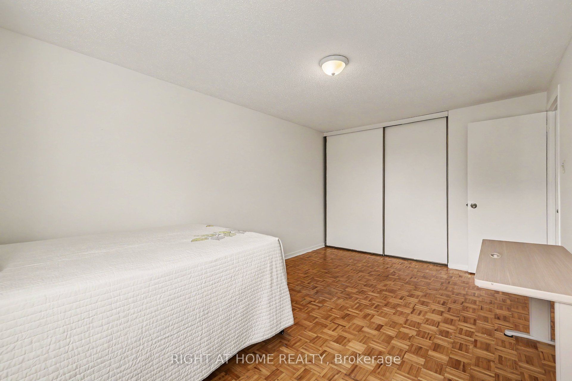 980 Gulf Place 207 Property Photo 26