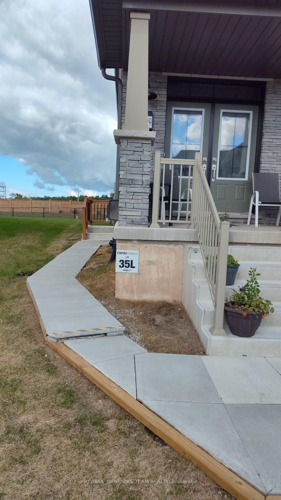 199 Port Crescent E Basement Property Photo 3