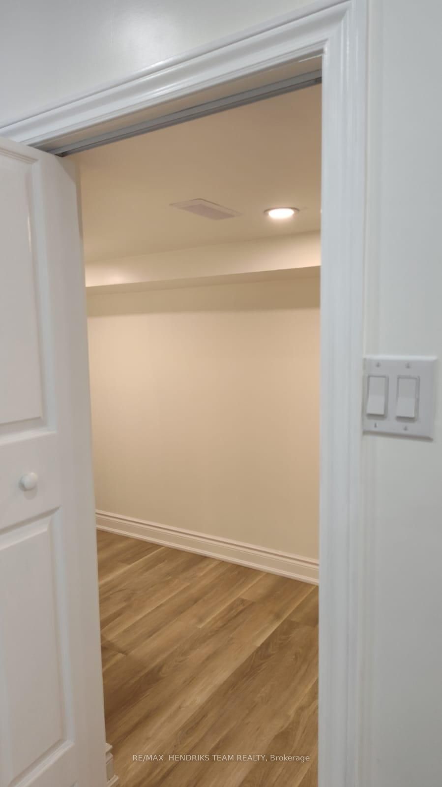 199 Port Crescent E Basement Property Photo 8