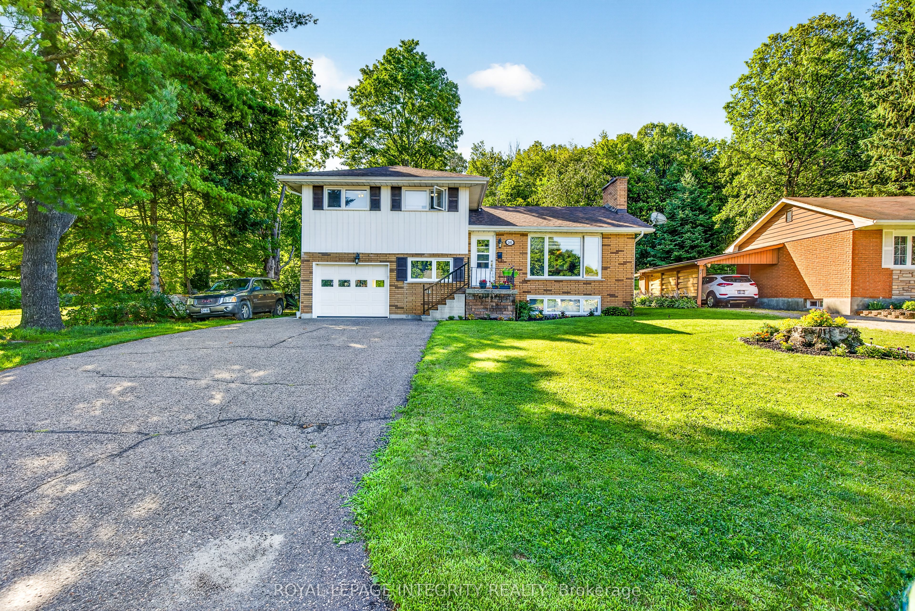 241 Wade Avenue Property Photo 1