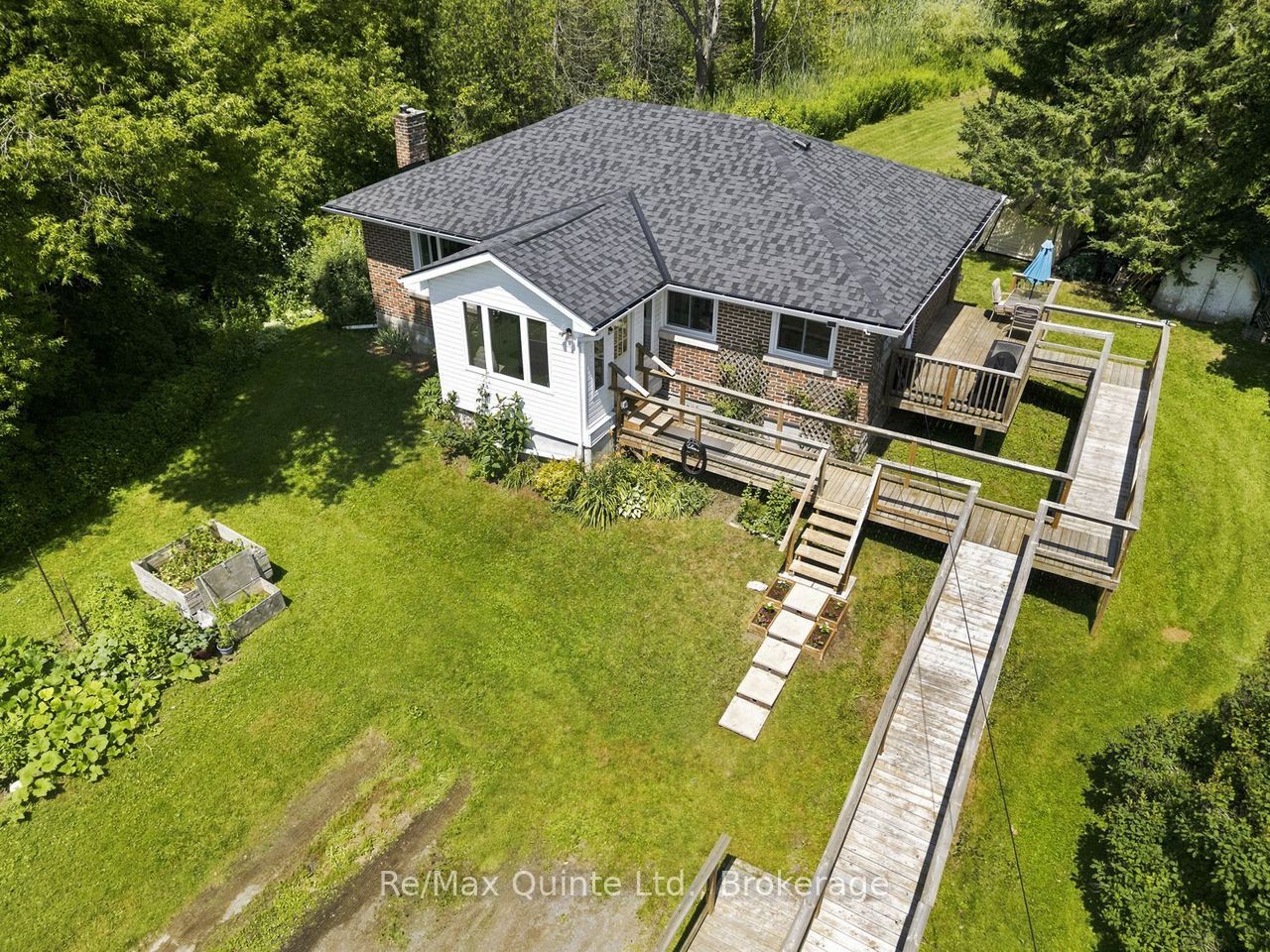 15150 County Rd 2 Property Photo 2