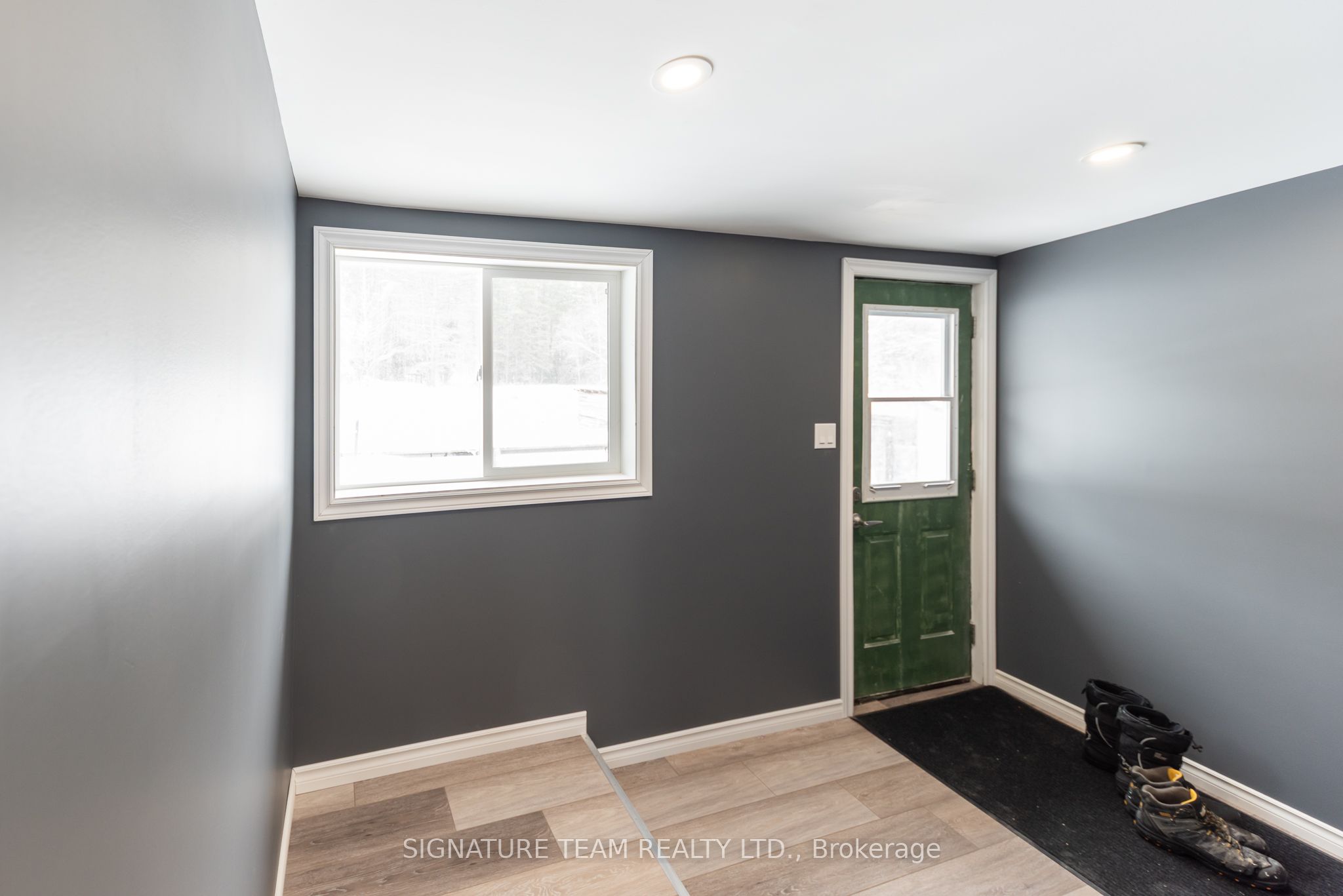 1131 Wright Road Property Photo 6