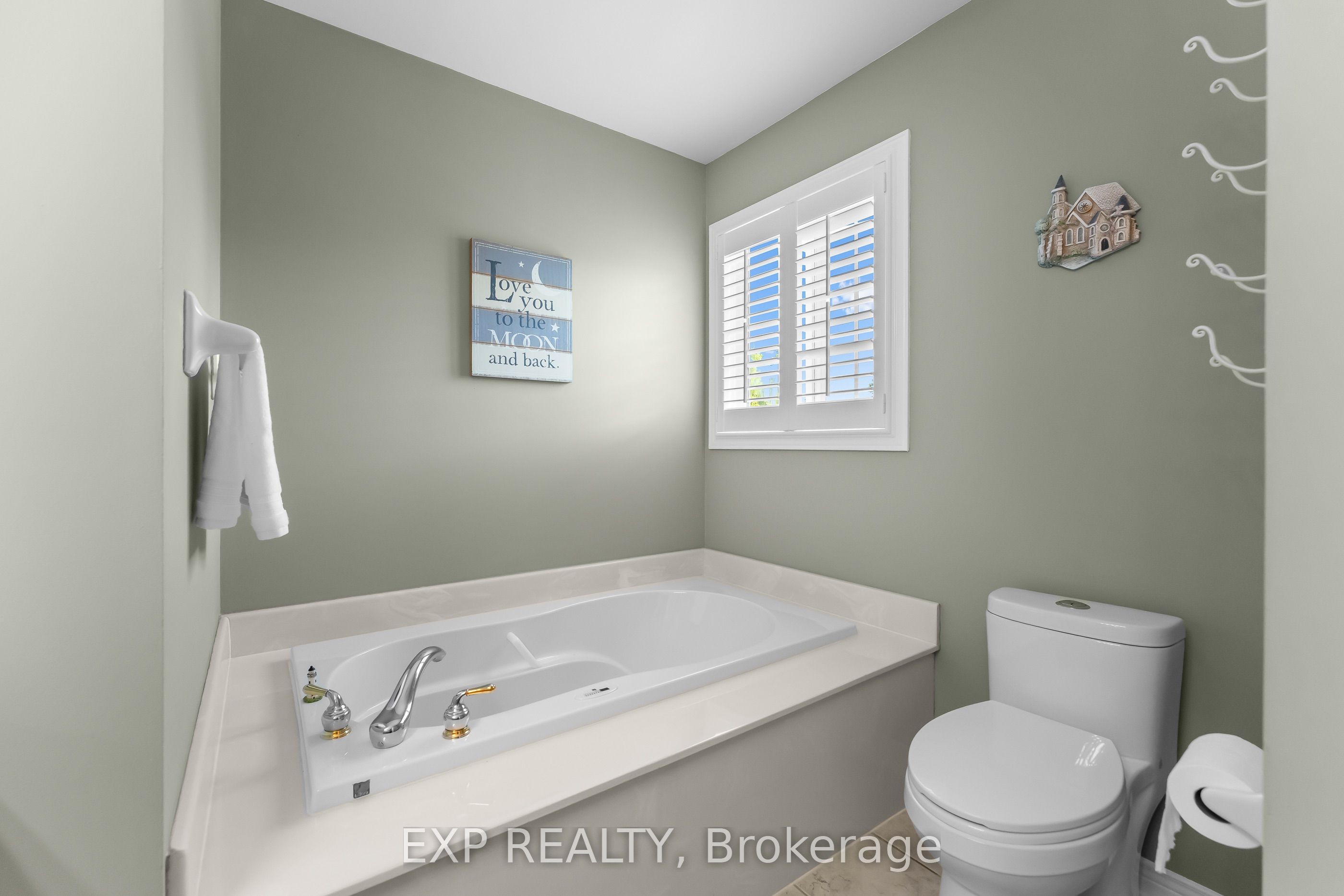57 Goodman Crescent Property Photo 32