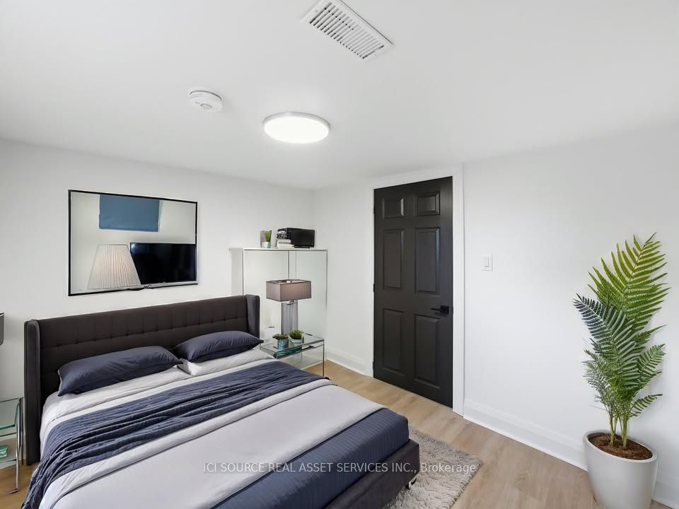 647 Limeridge Road E 1 Property Photo 6