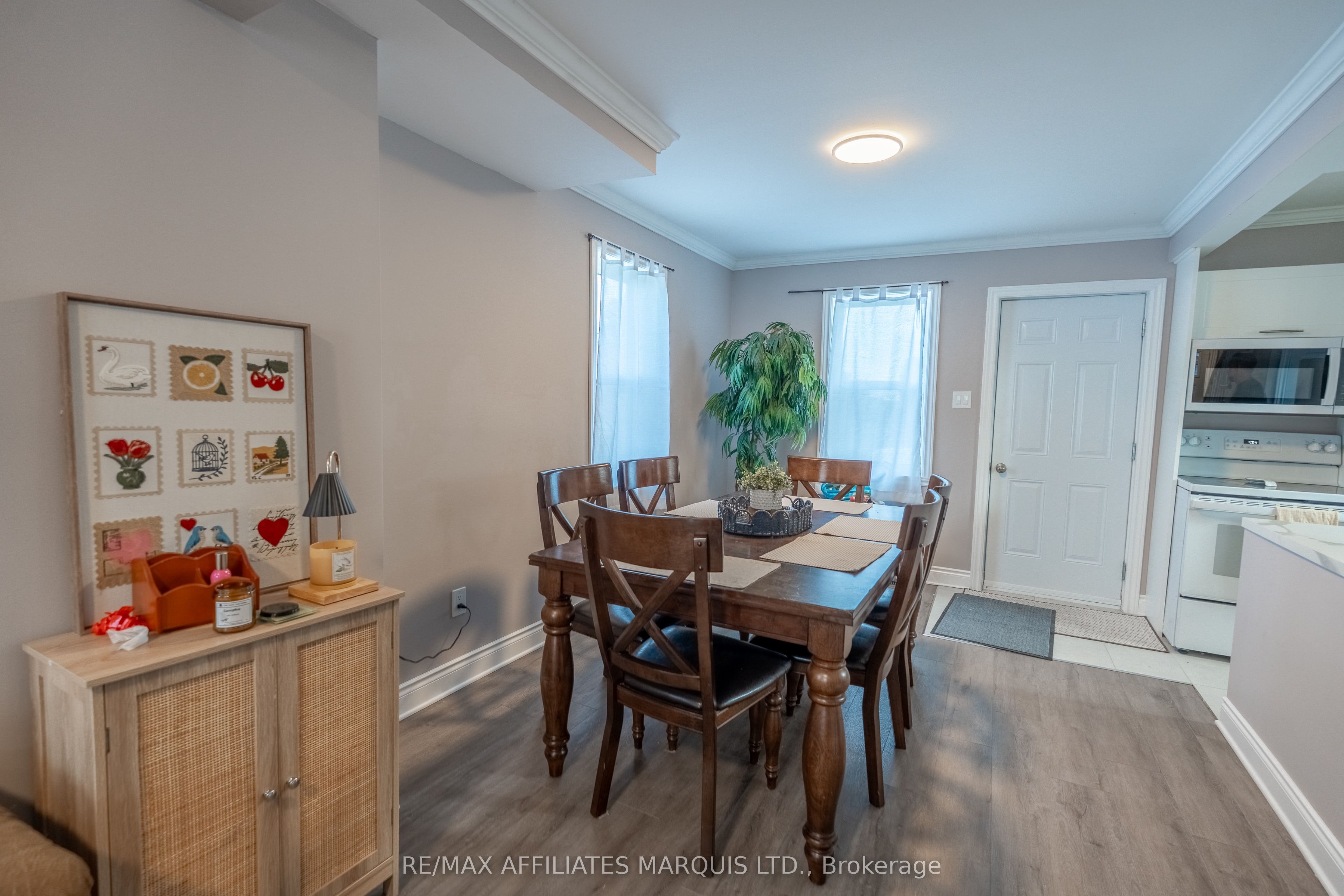 2 Whitehead Avenue Property Photo 6