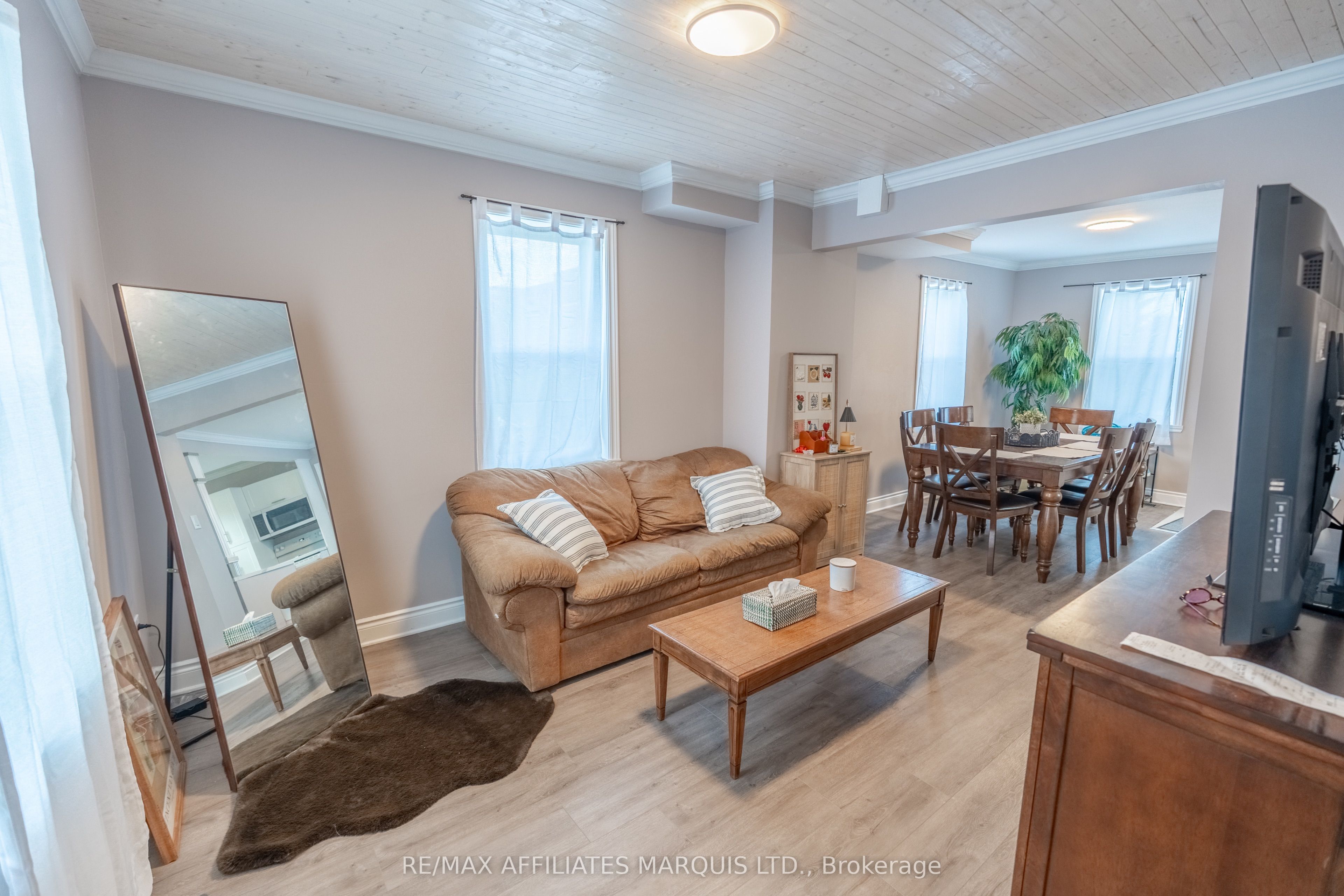 2 Whitehead Avenue Property Photo 7