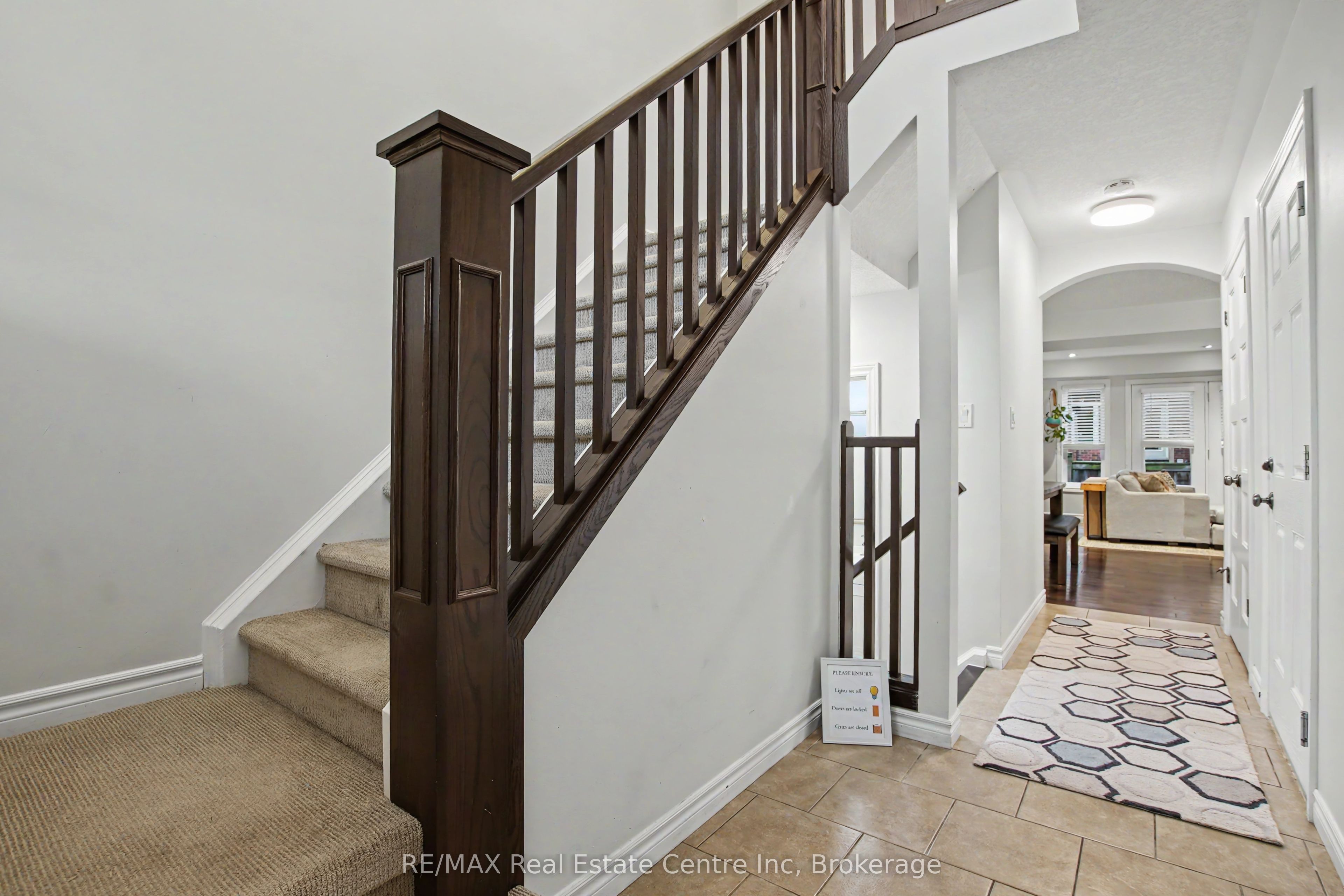 167 Arkell Road 15 Property Photo 6
