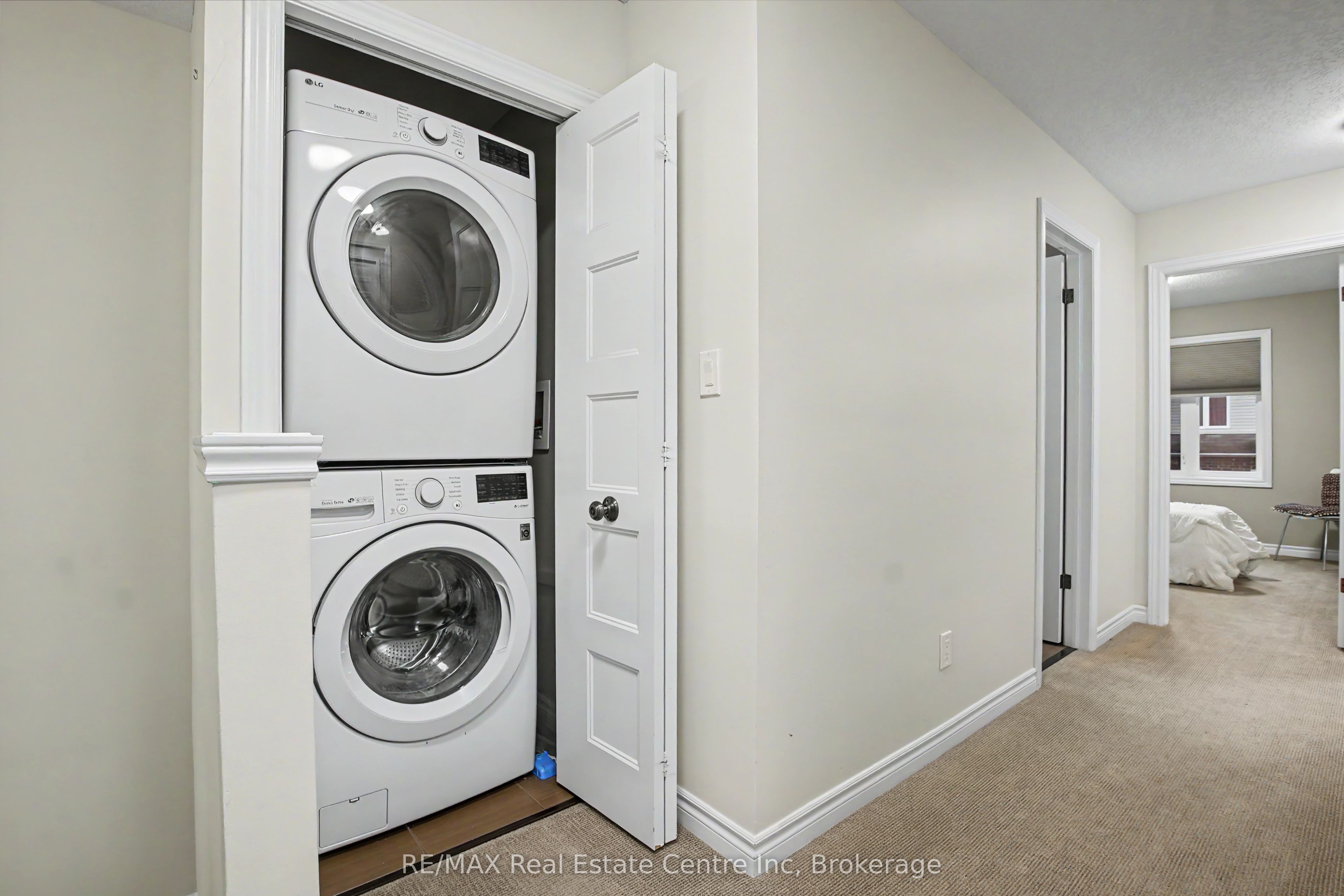 167 Arkell Road 15 Property Photo 24