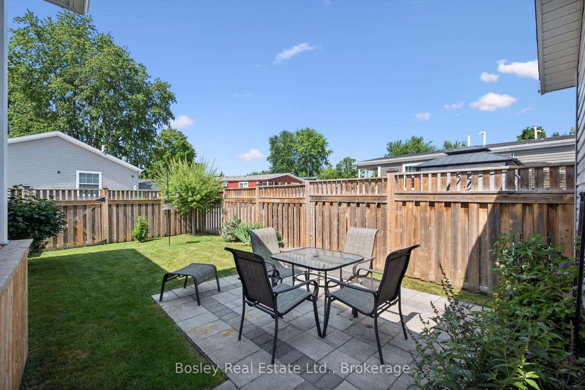 7 Sumac Street Property Photo 21