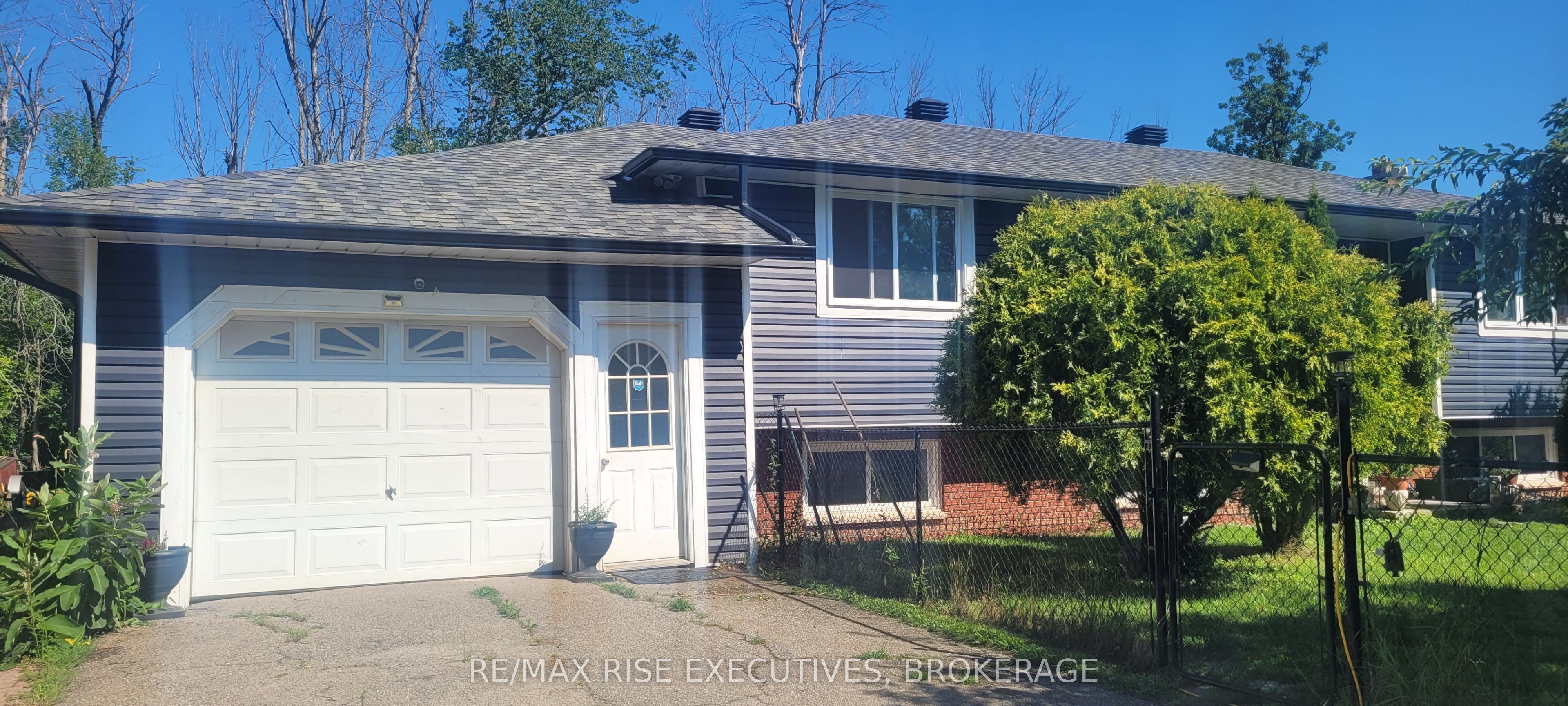 72 Eric Hutcheson Road Property Photo 1