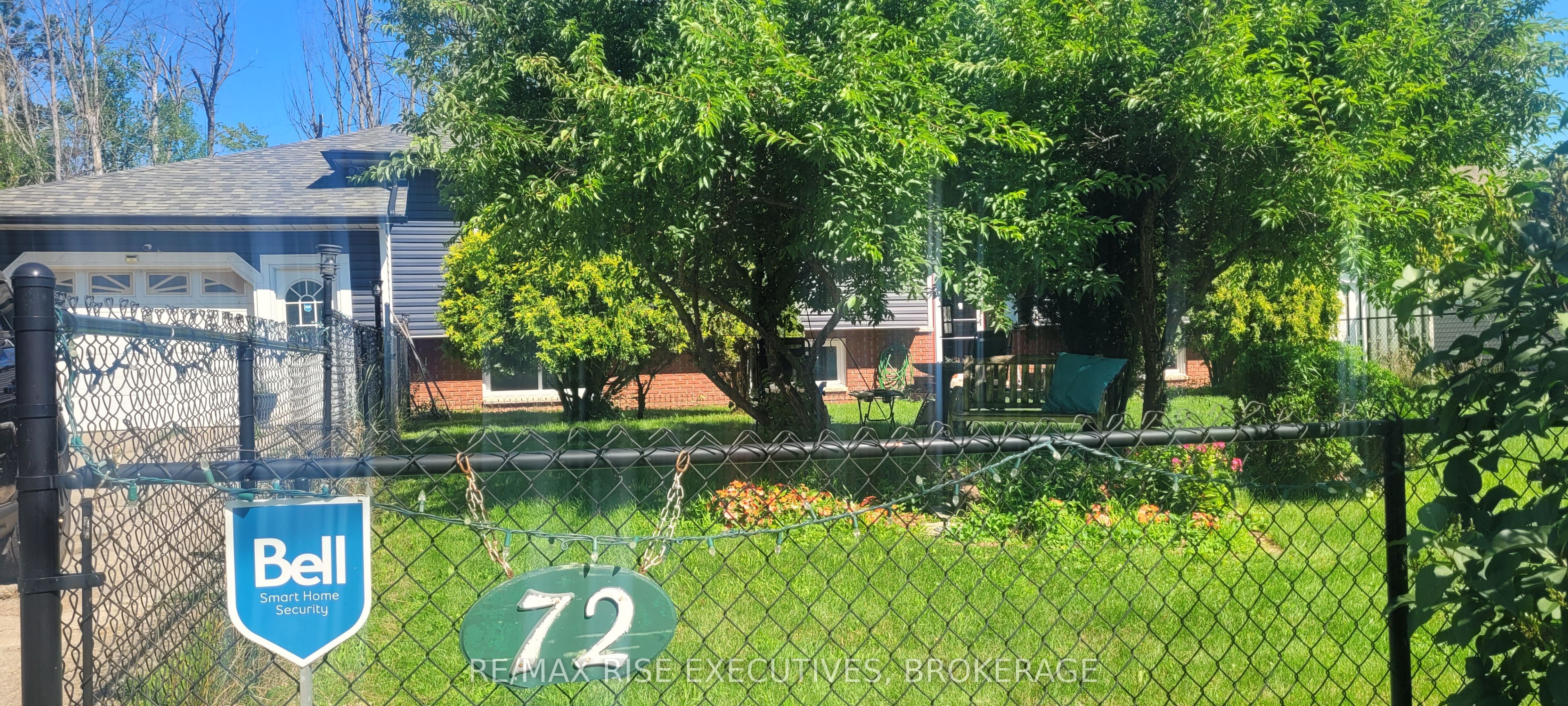 72 Eric Hutcheson Road Property Photo 2