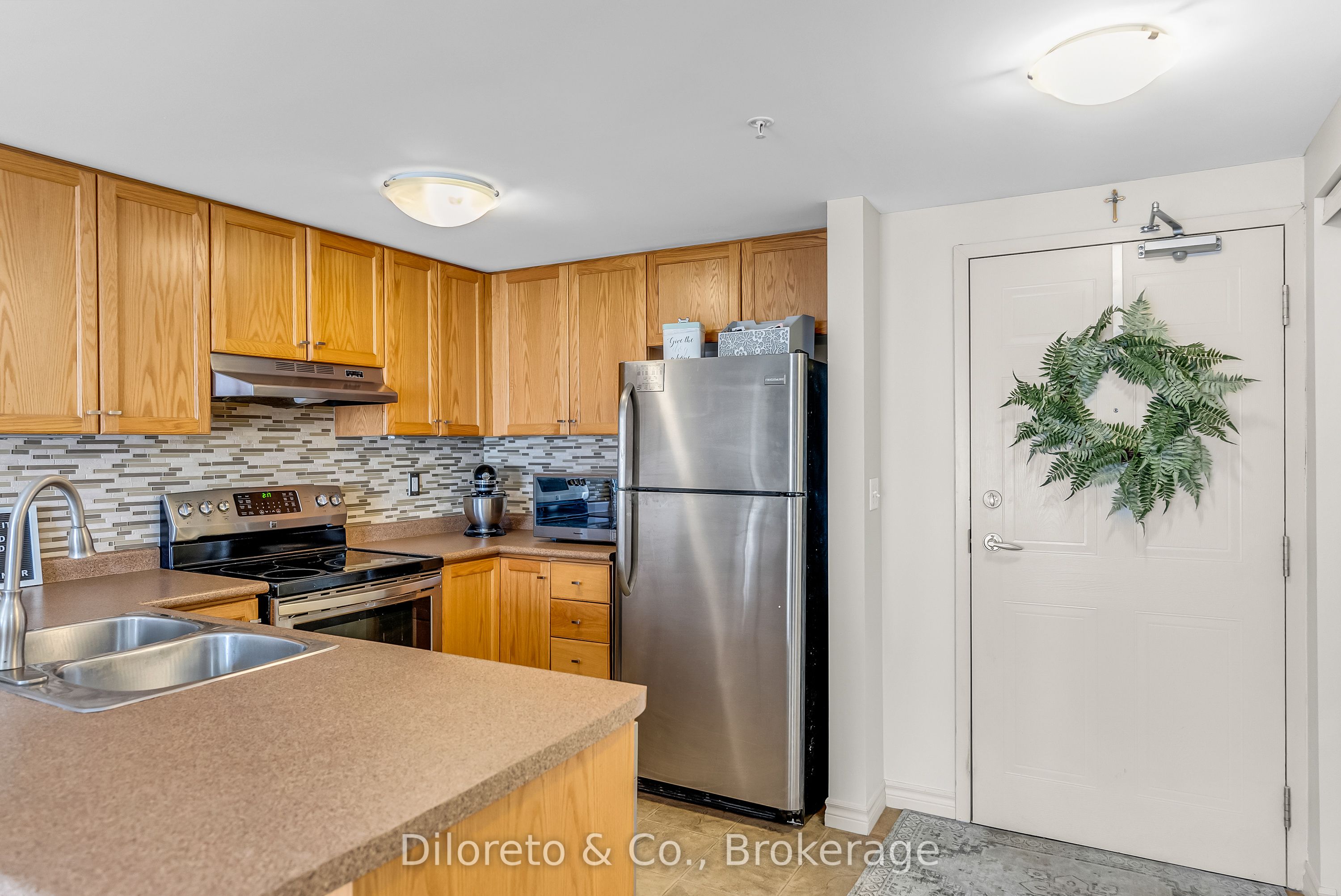 39 Goodwin Drive 309 Property Photo 3