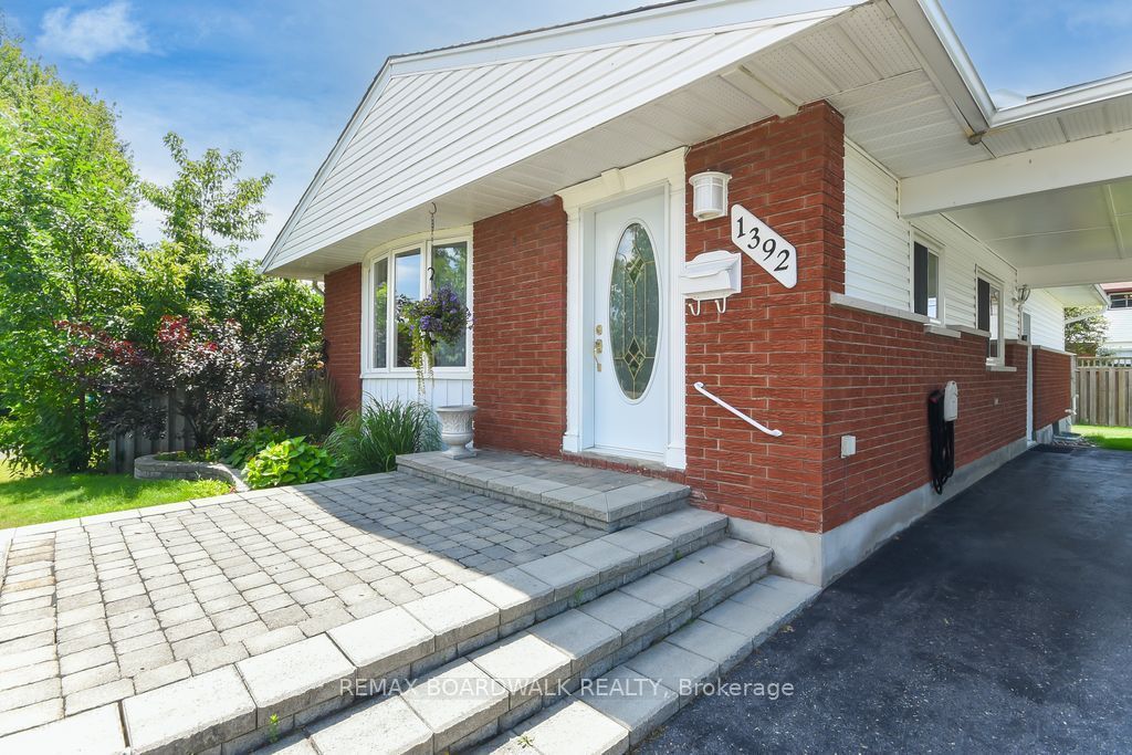 1392 Chartrand Avenue Property Photo 3