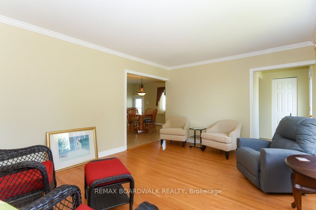 1392 Chartrand Avenue Property Photo 7
