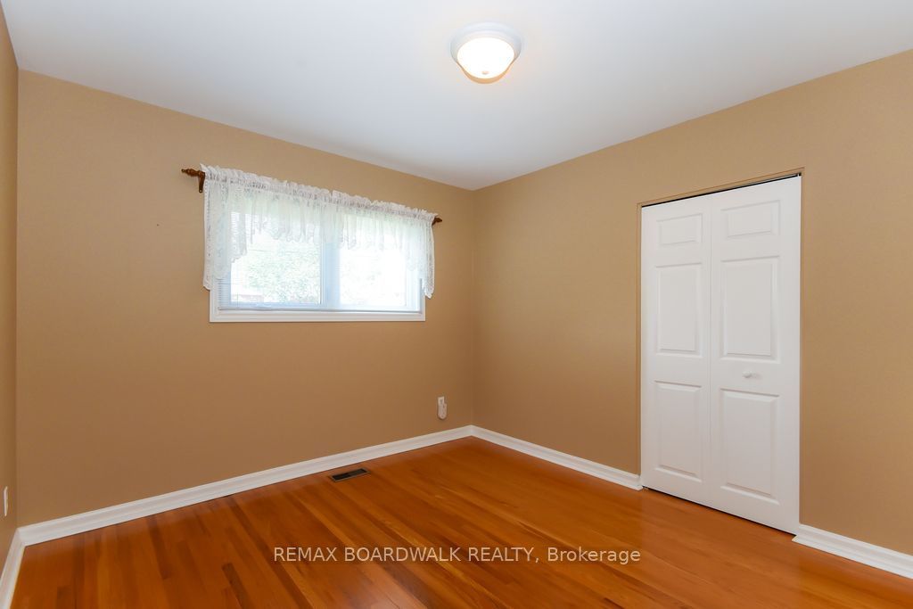 1392 Chartrand Avenue Property Photo 22