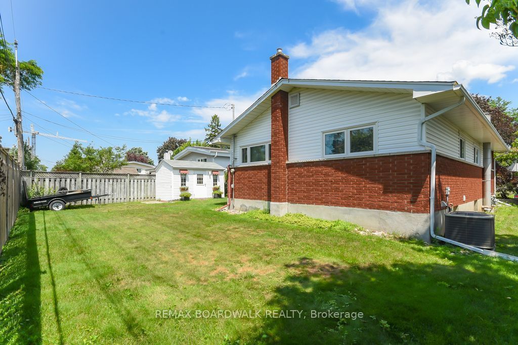 1392 Chartrand Avenue Property Photo 42