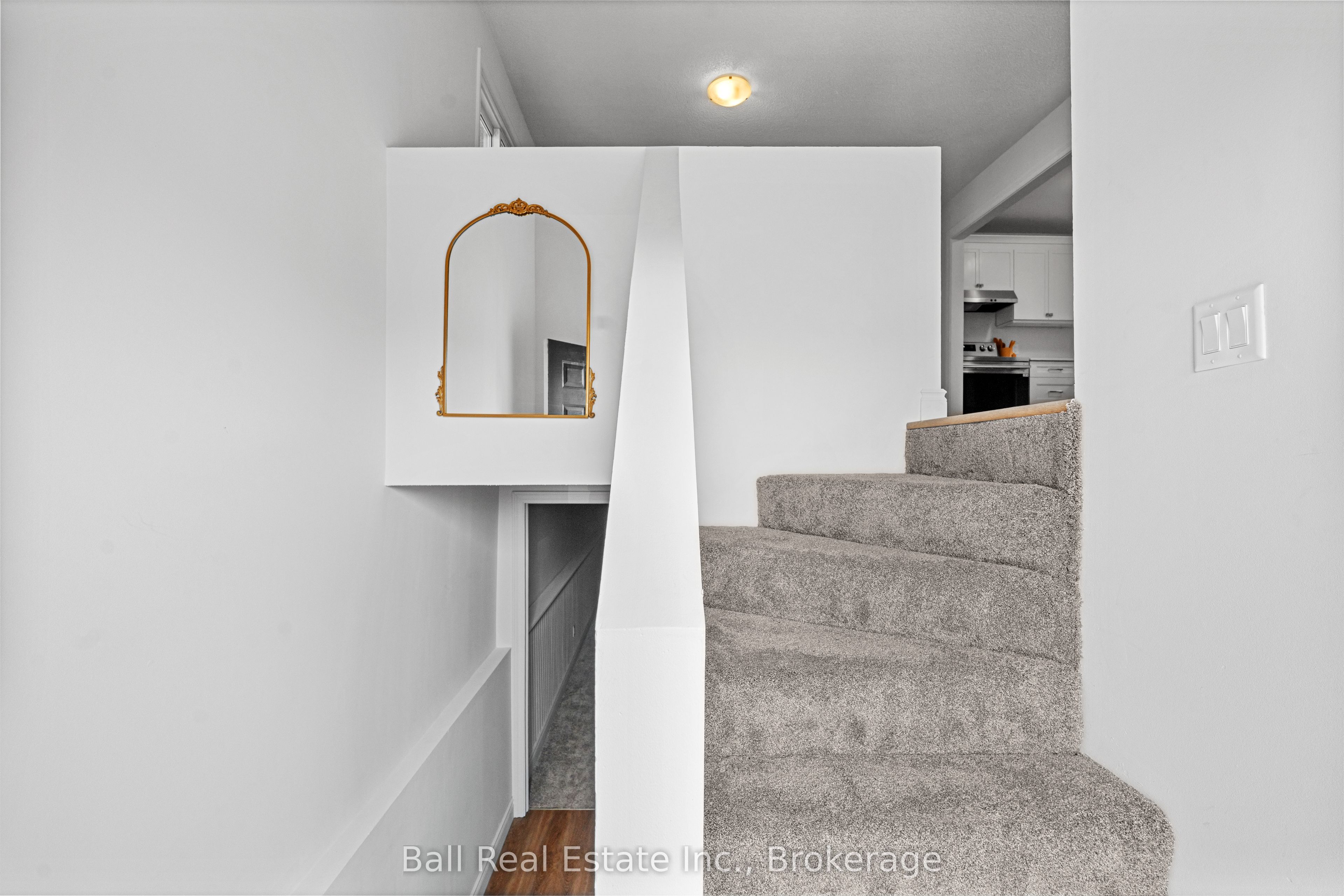 774 Mountain Ash Road Property Photo 8