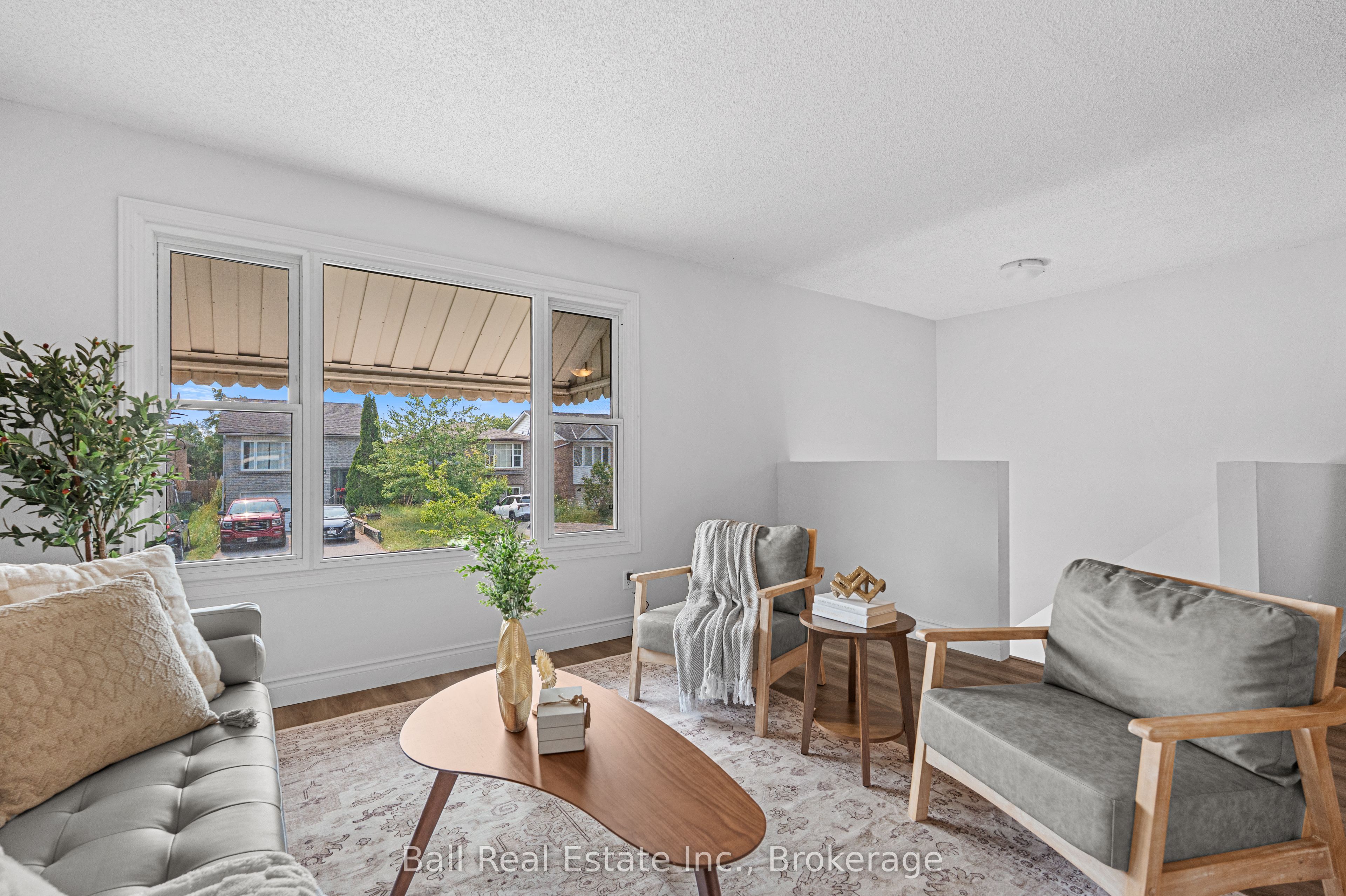 774 Mountain Ash Road Property Photo 13