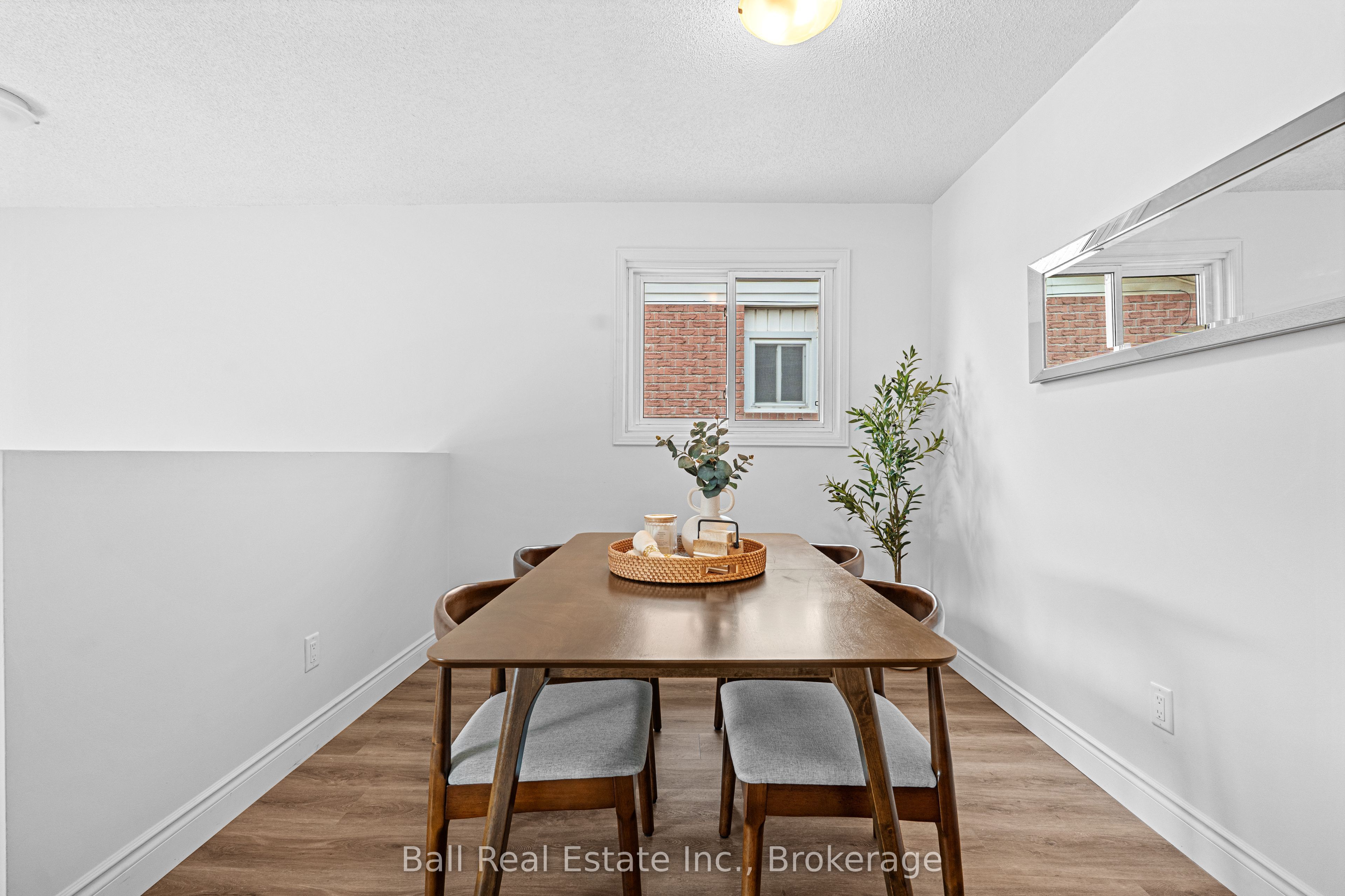 774 Mountain Ash Road Property Photo 14