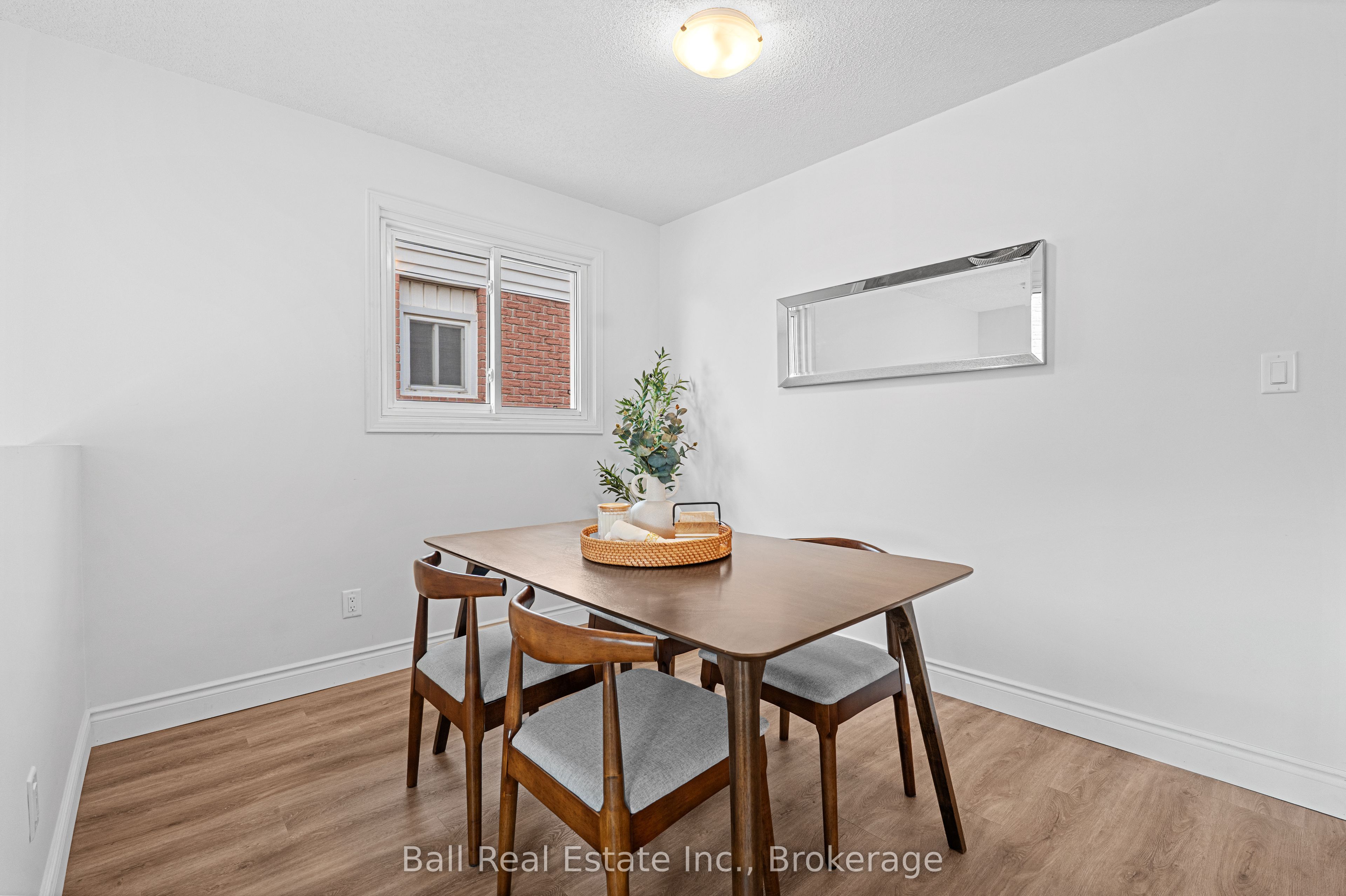 774 Mountain Ash Road Property Photo 15