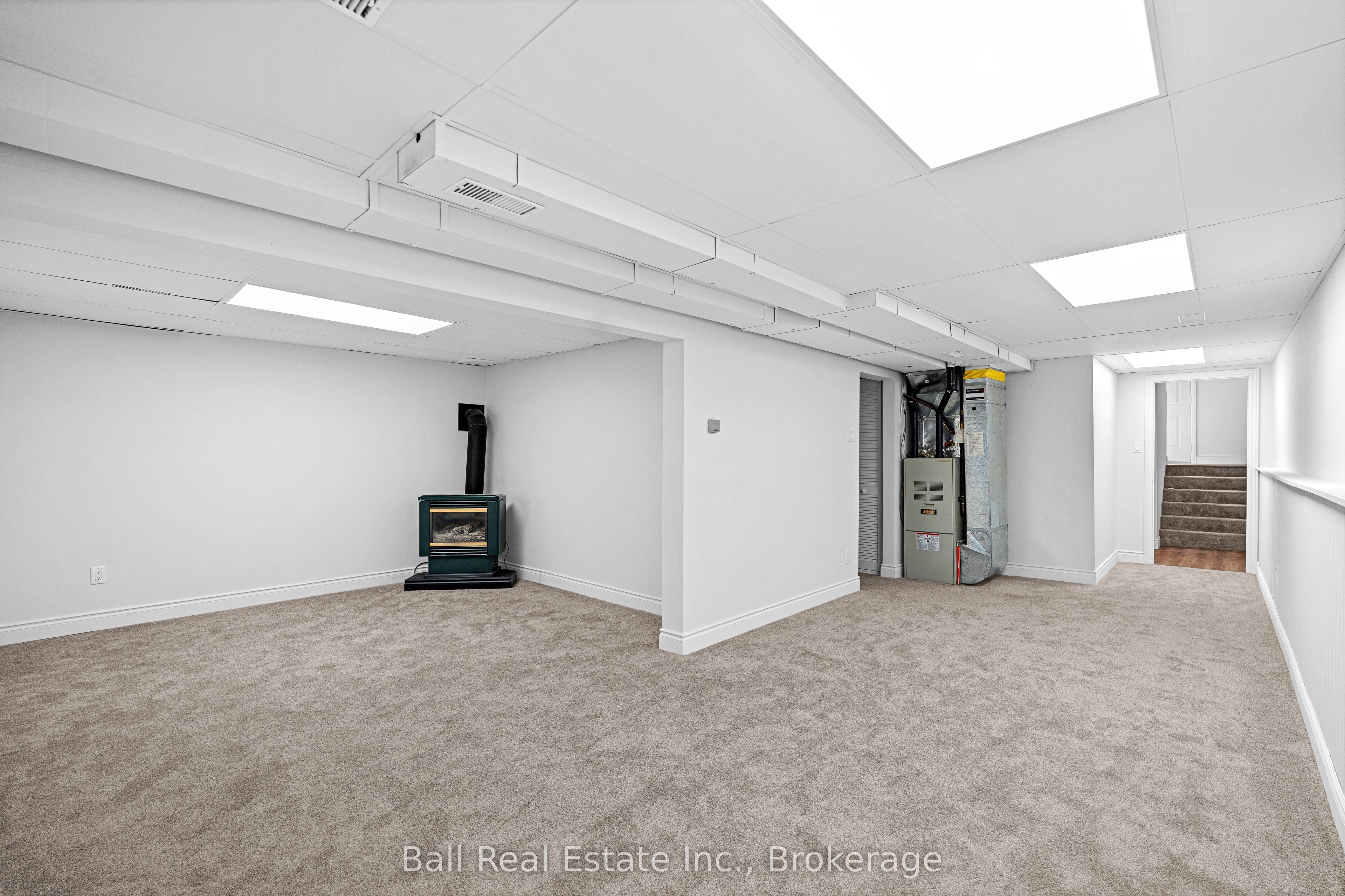 774 Mountain Ash Road Property Photo 35