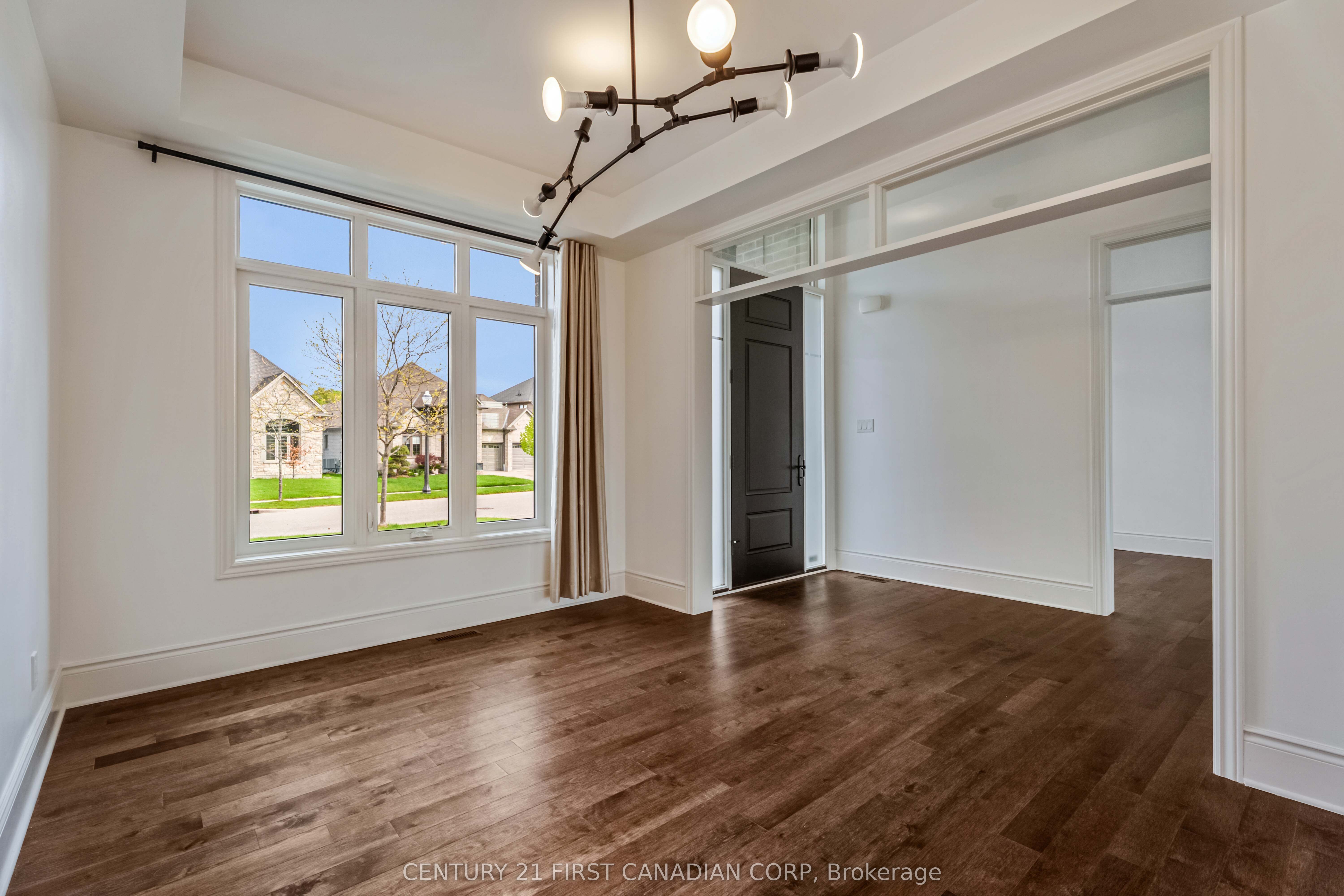 569 Eclipse Walk Property Photo 12