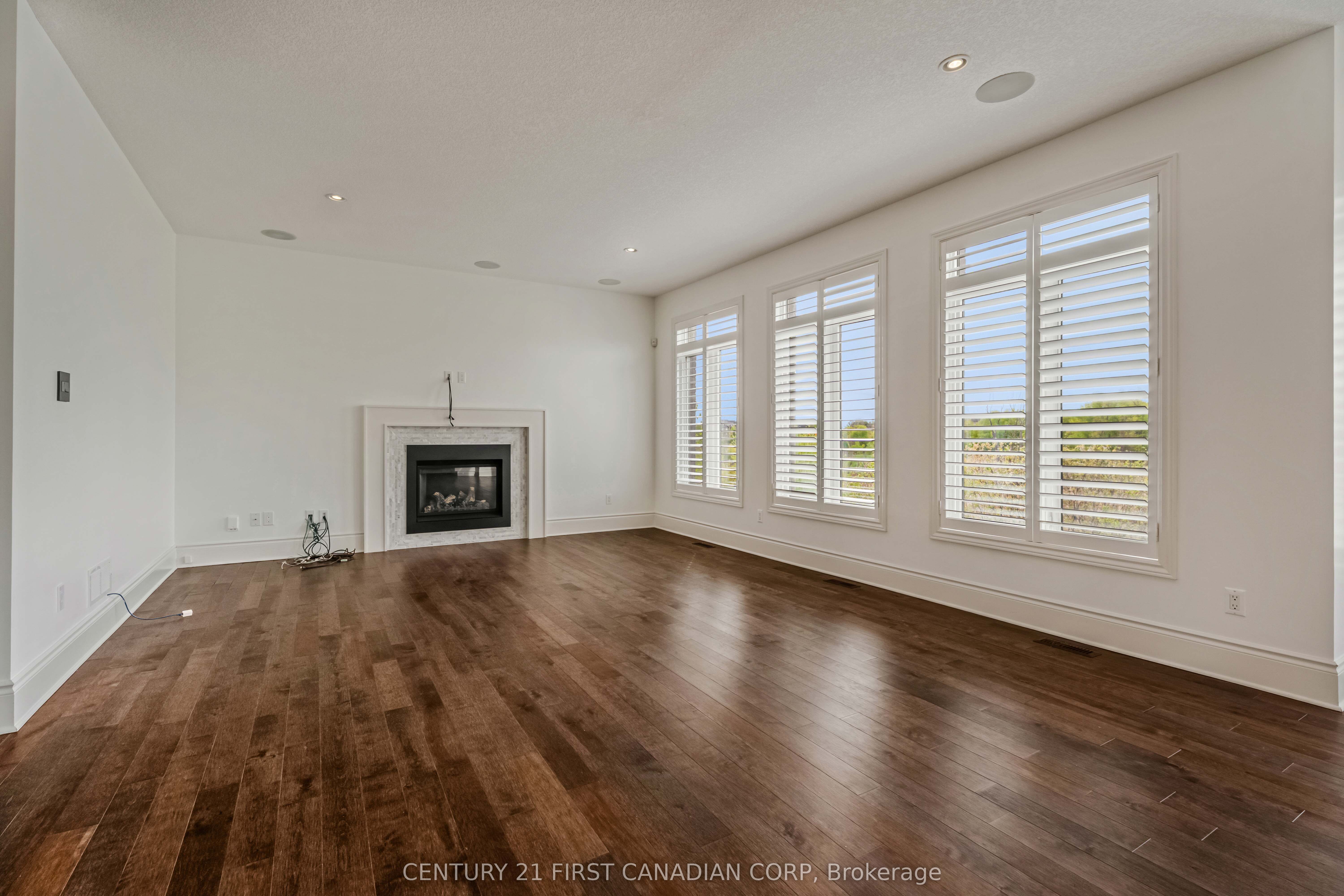 569 Eclipse Walk Property Photo 25