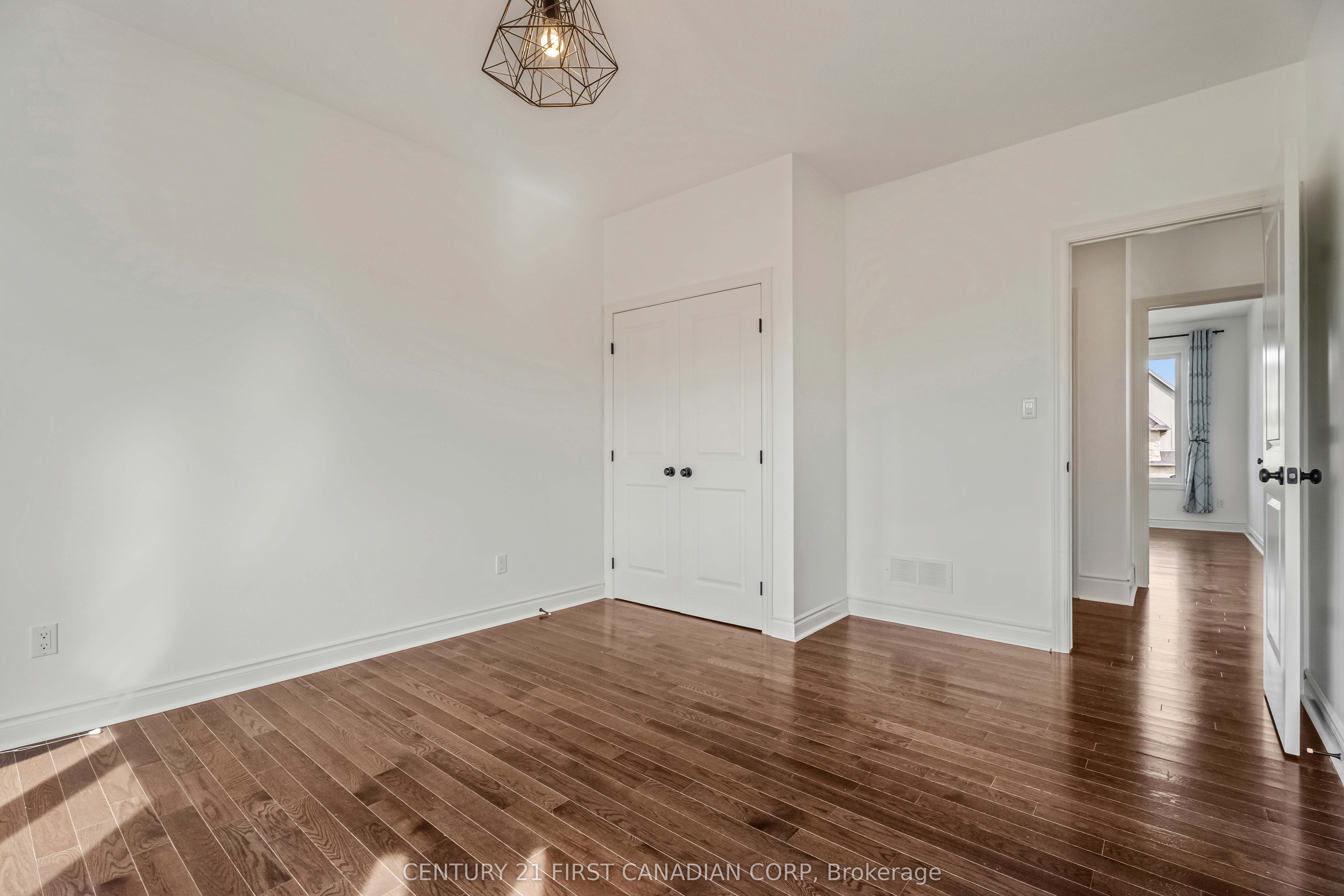 569 Eclipse Walk Property Photo 36
