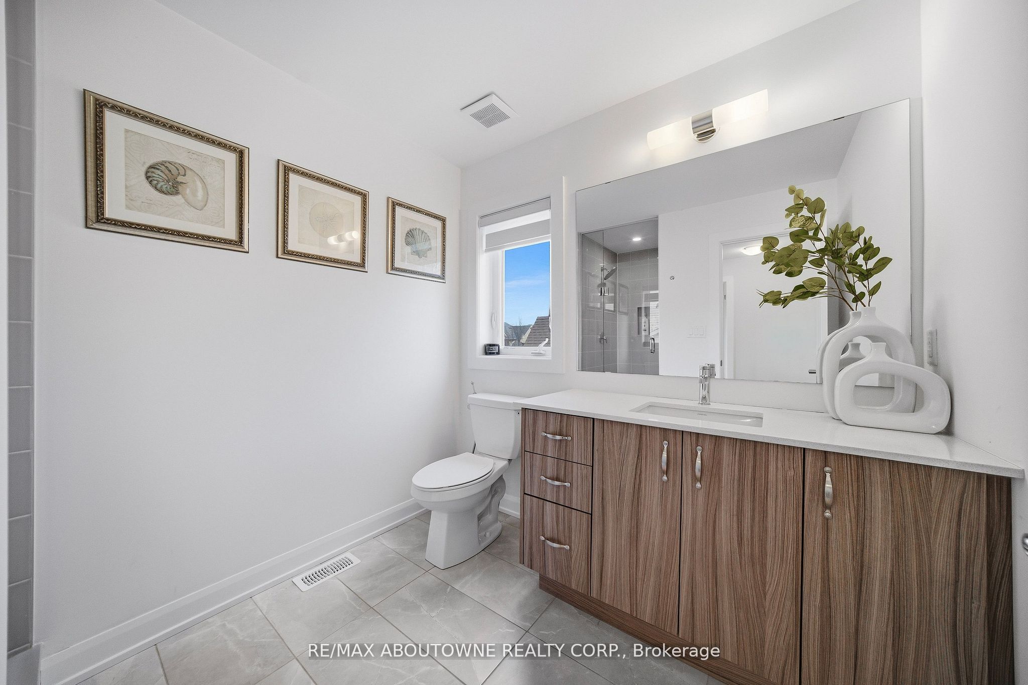 37 Riesling Street Property Photo 19