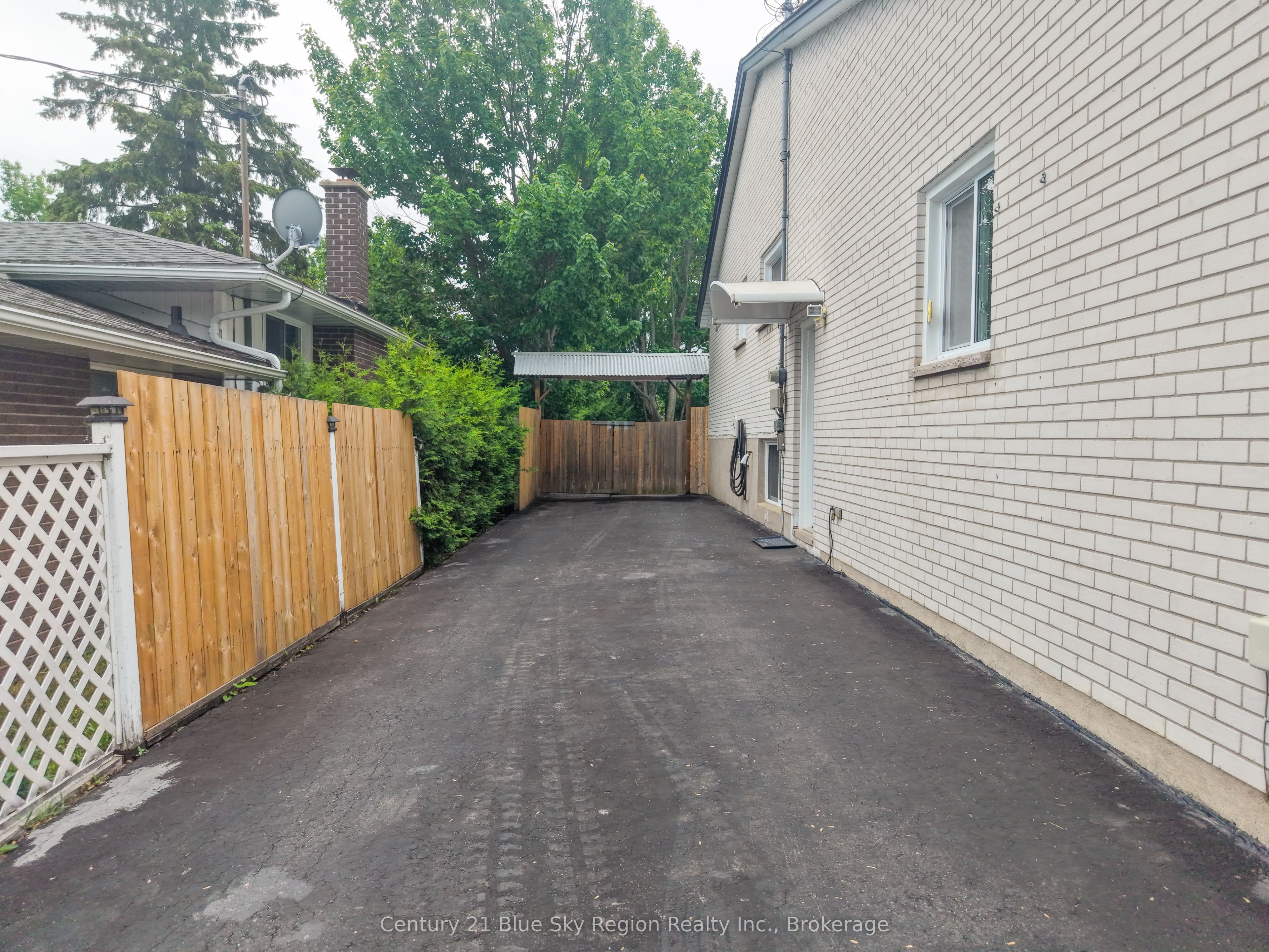 245 Michener Drive Property Photo 7