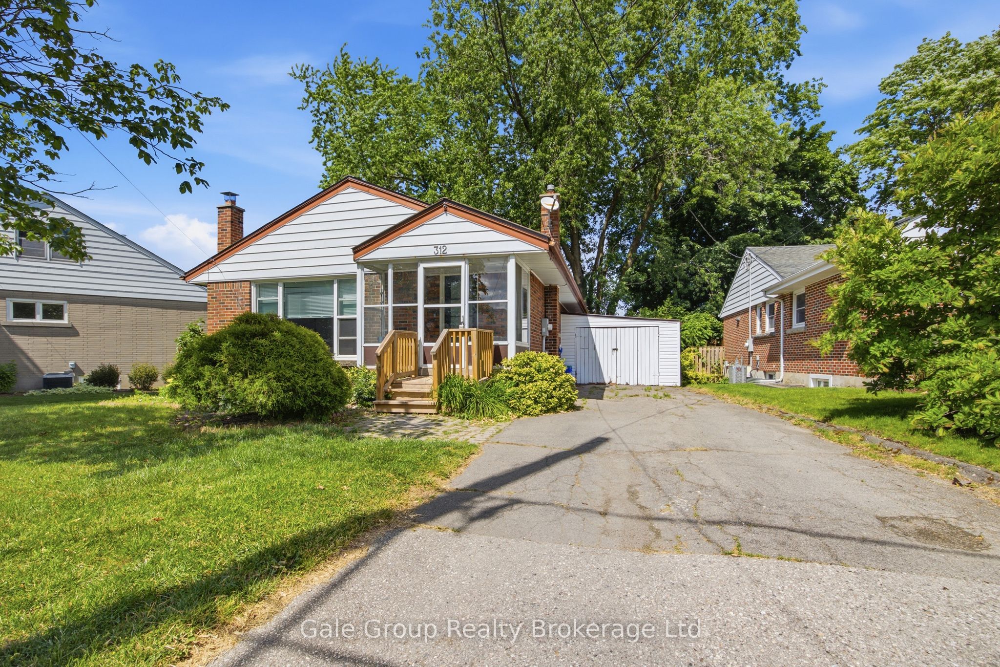 312 Leinster Street Property Photo 3