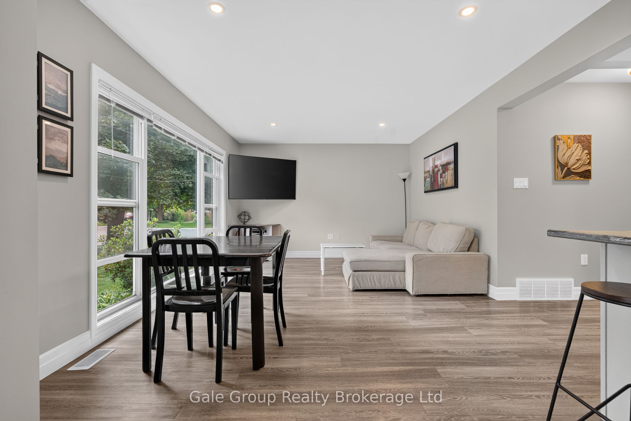 312 Leinster Street Property Photo 12
