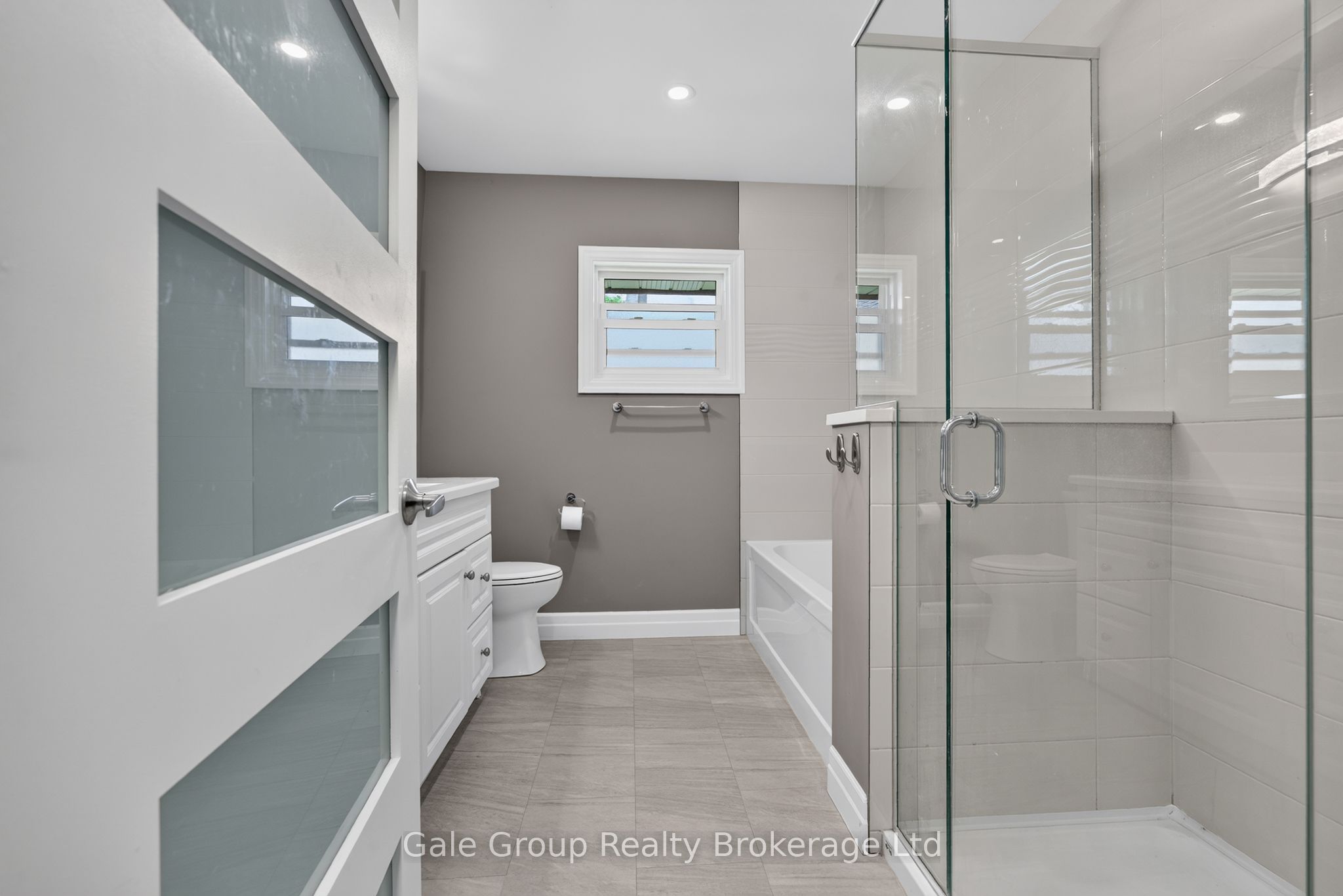 312 Leinster Street Property Photo 14