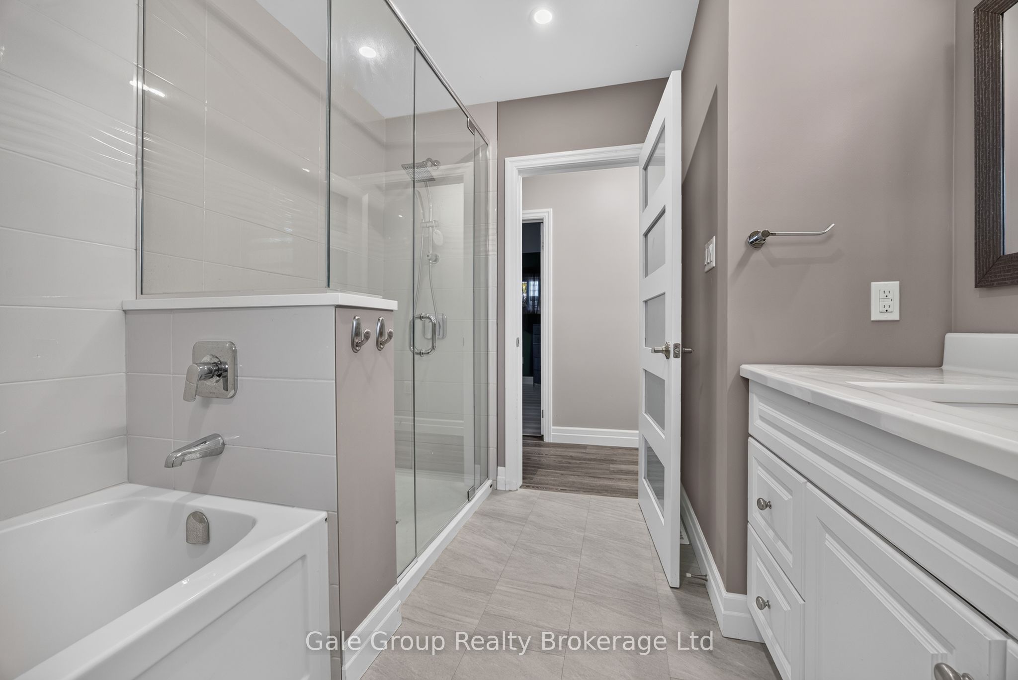 312 Leinster Street Property Photo 15