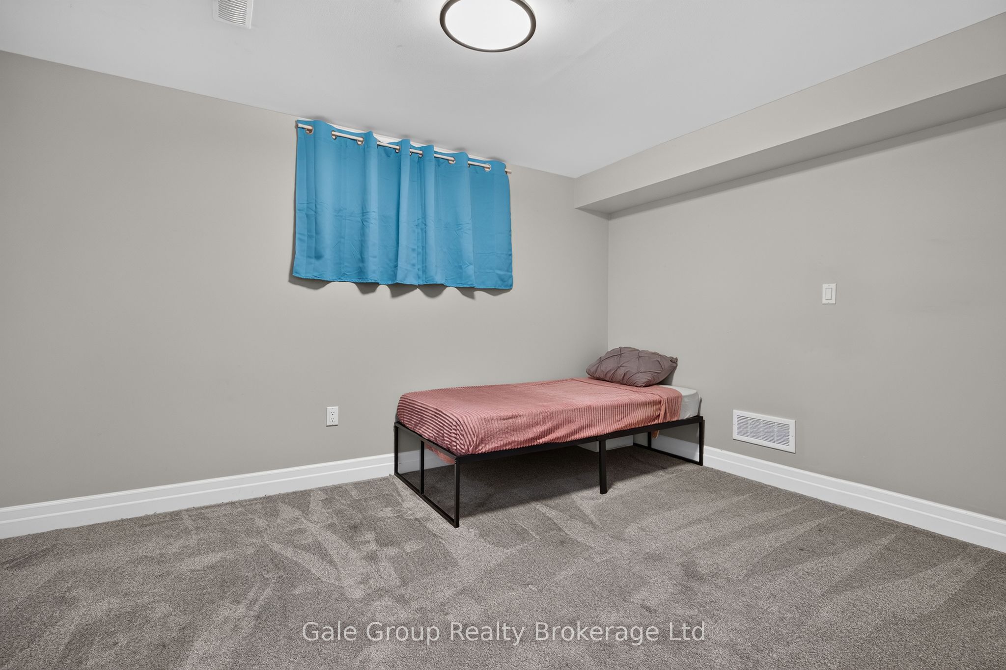 312 Leinster Street Property Photo 24