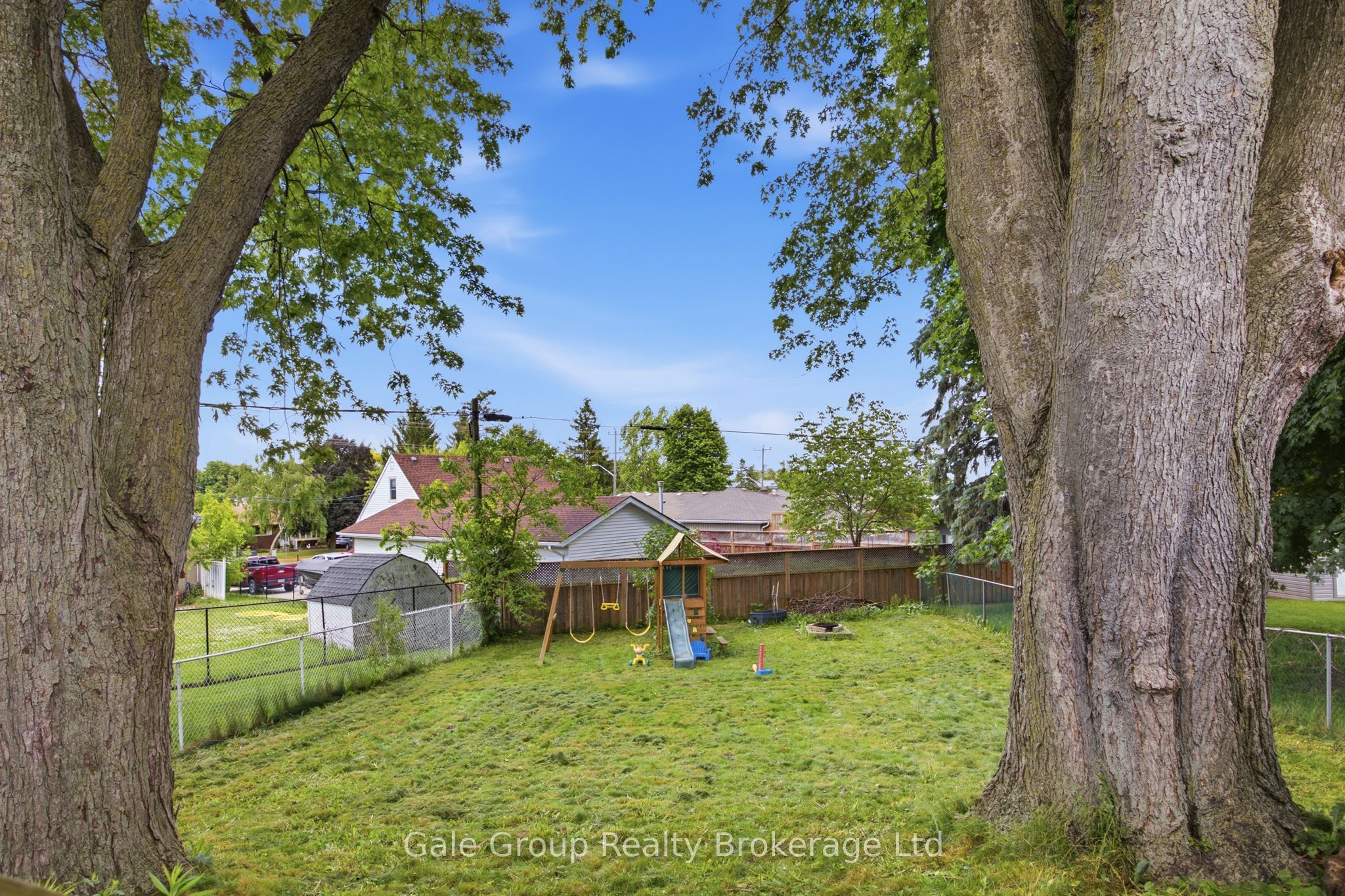 312 Leinster Street Property Photo 34