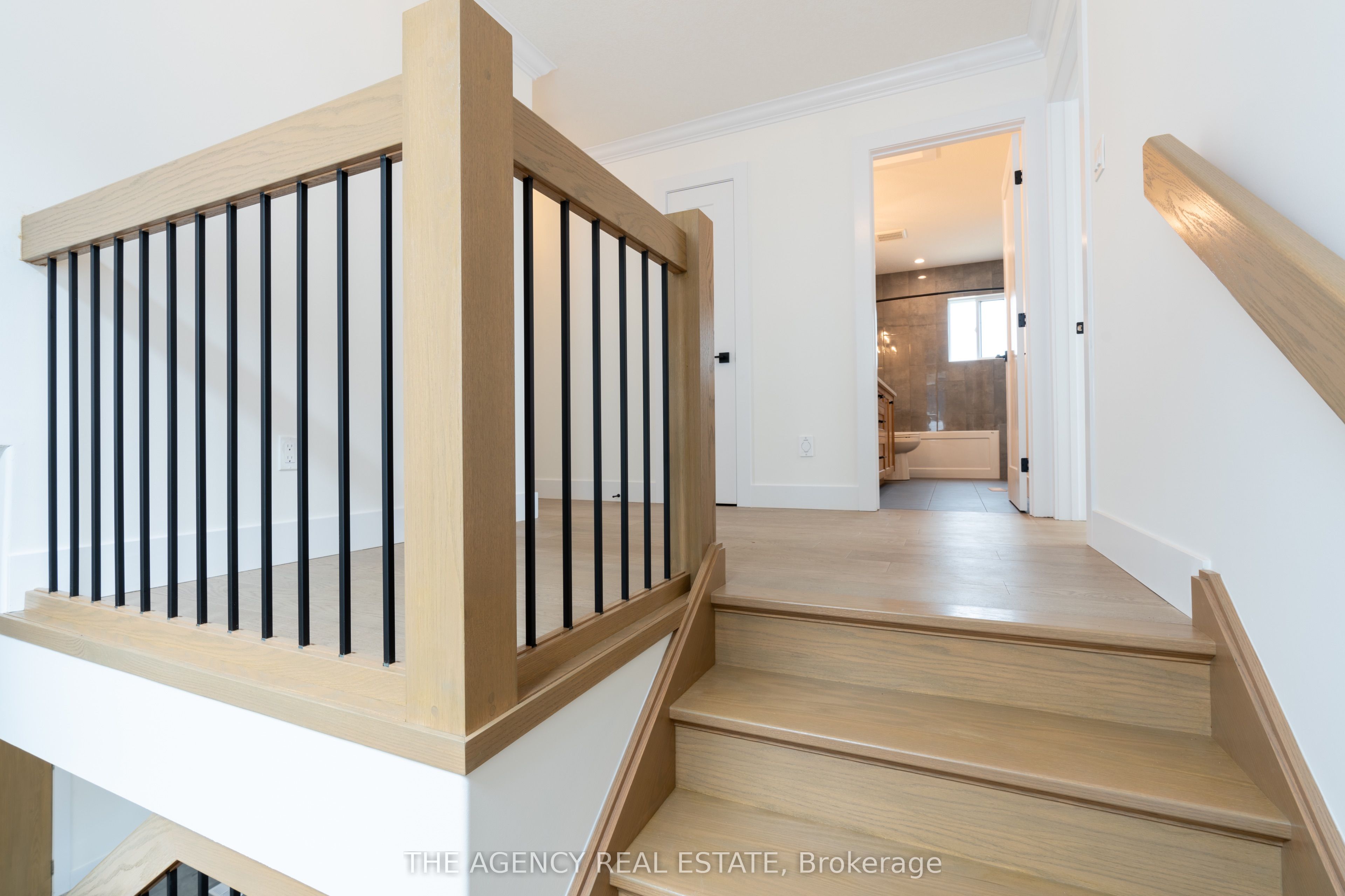 3112 Regiment Road W Property Photo 10