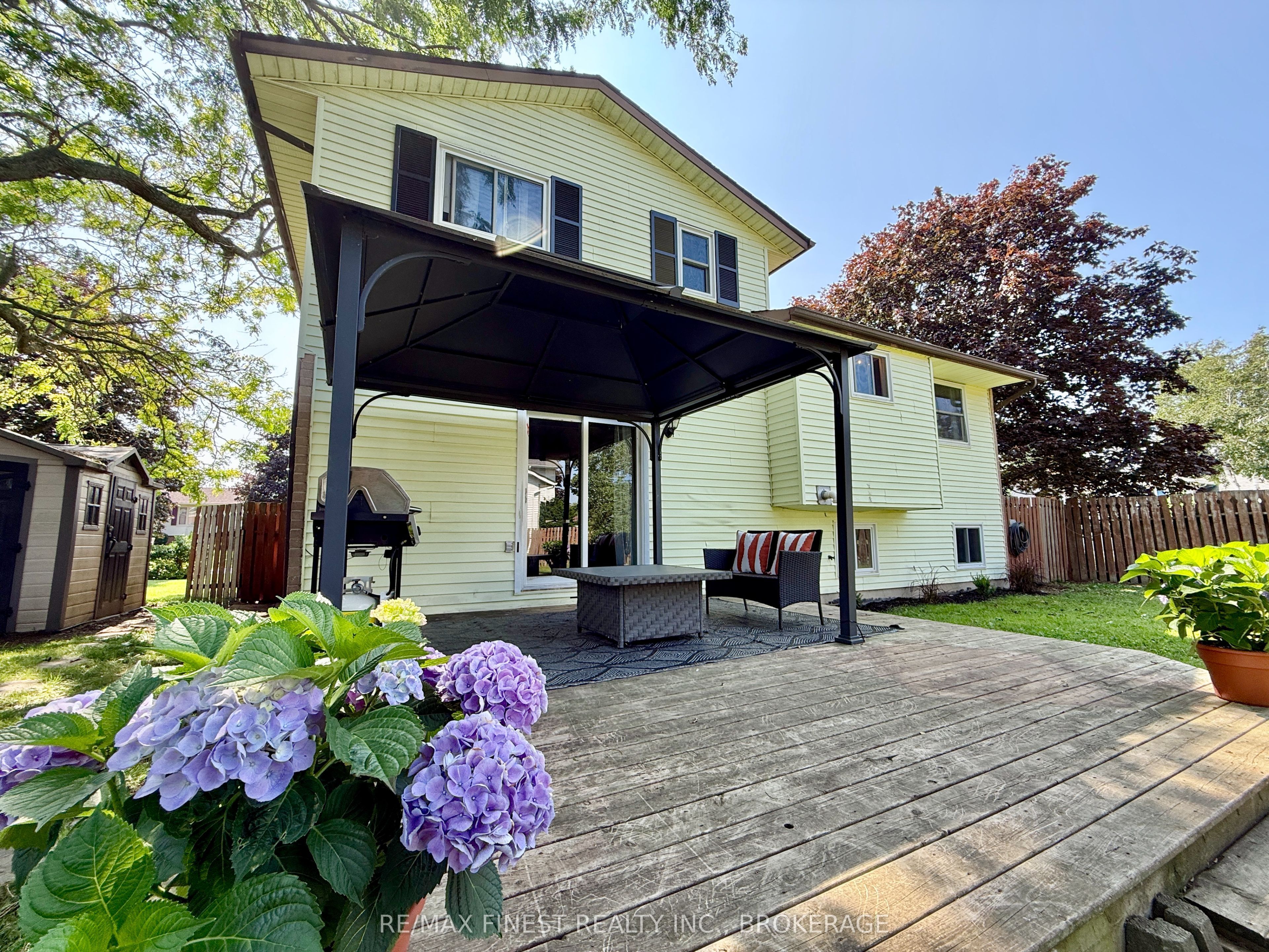 66 Nicholson Crescent