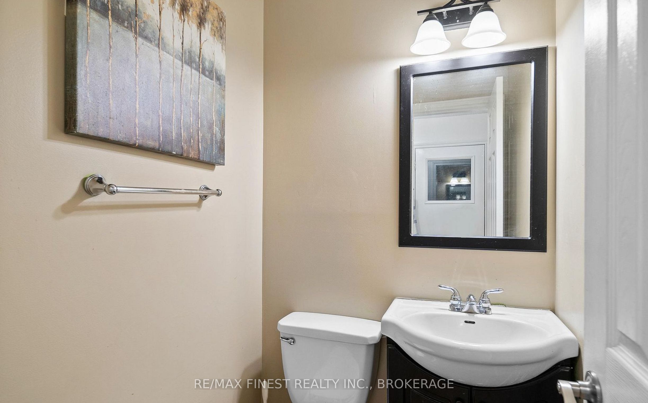 66 Nicholson Crescent Property Photo 21
