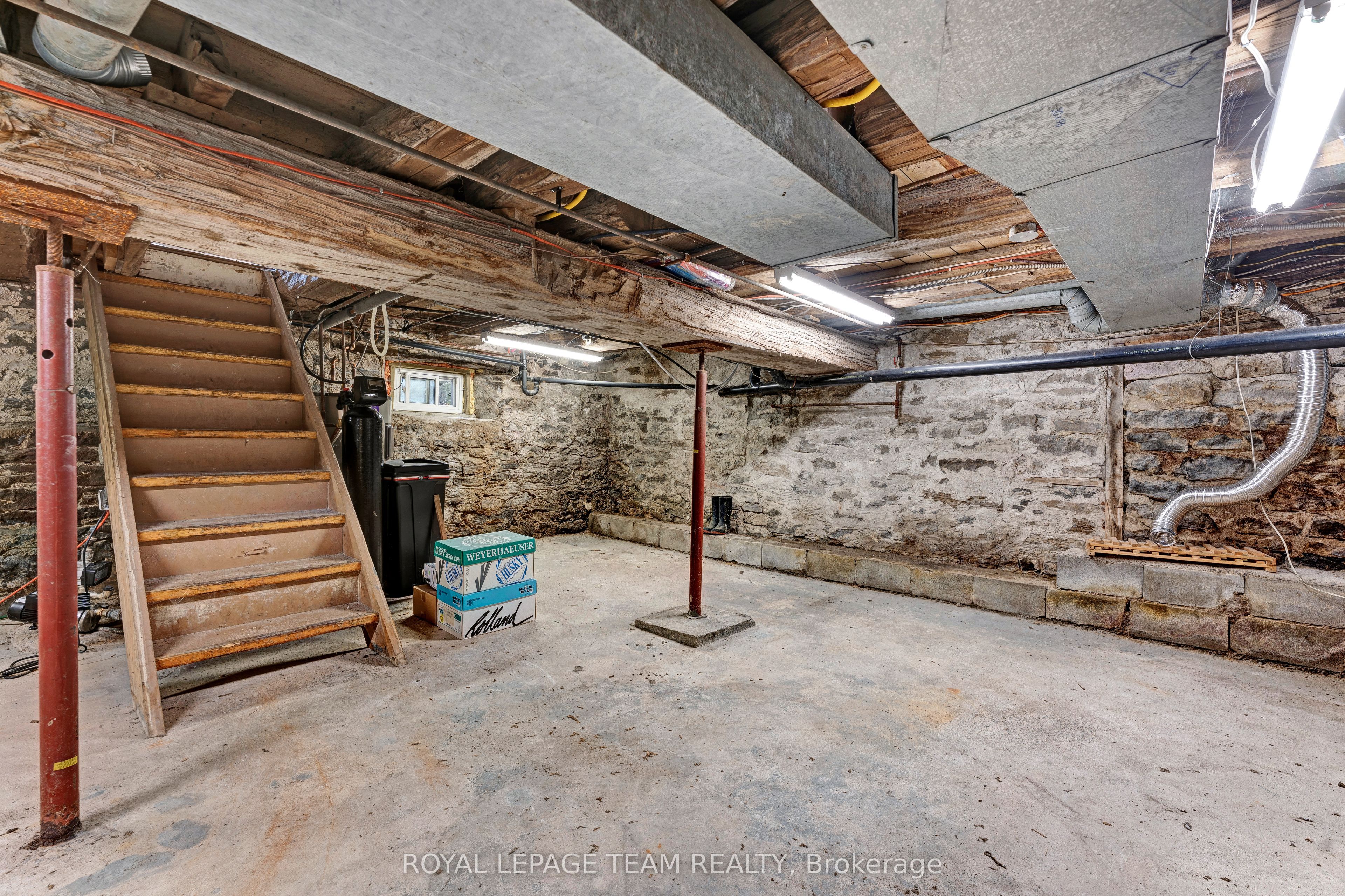 715 River Road Property Photo 26