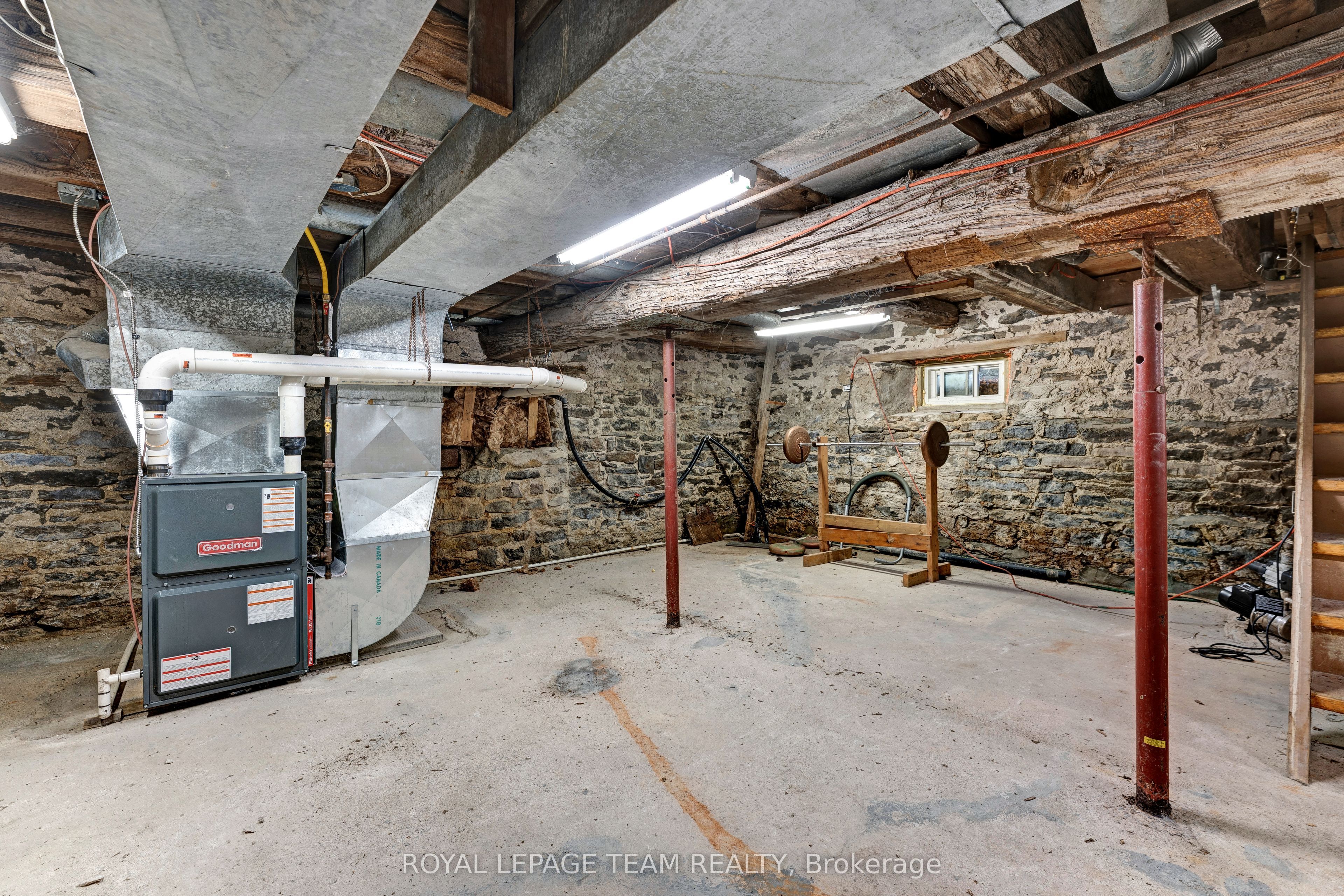 715 River Road Property Photo 27