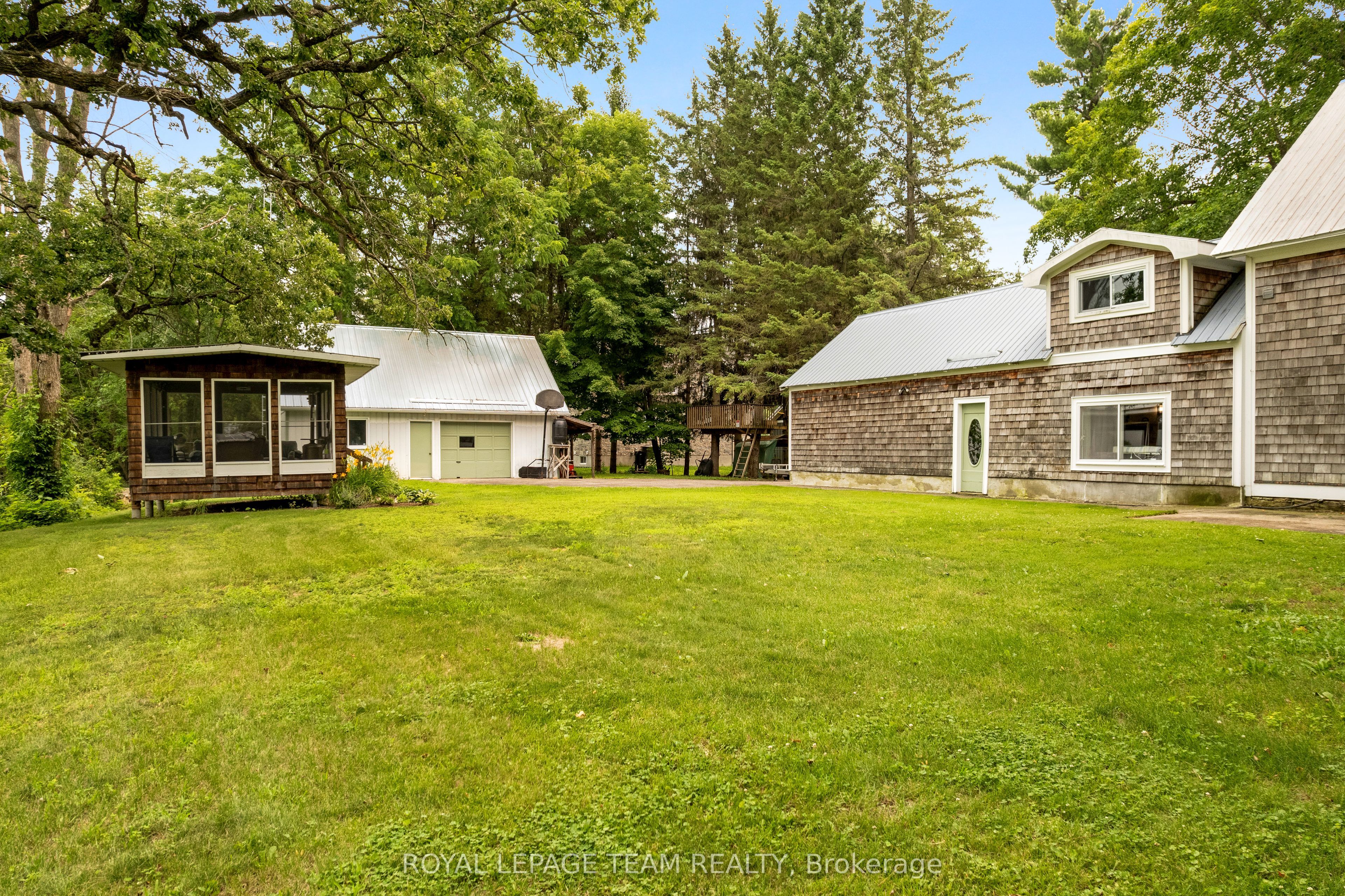 715 River Road Property Photo 30