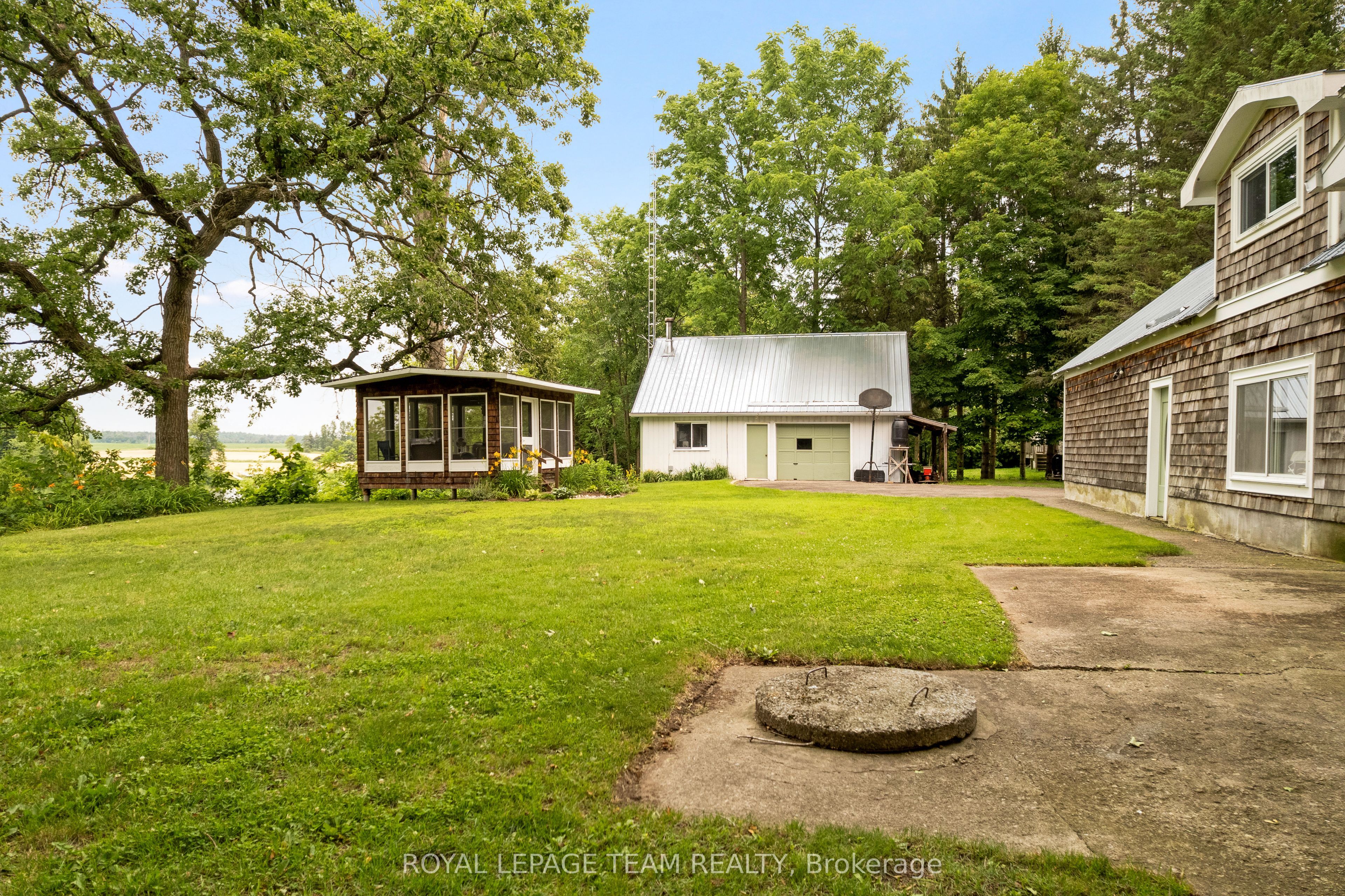 715 River Road Property Photo 31