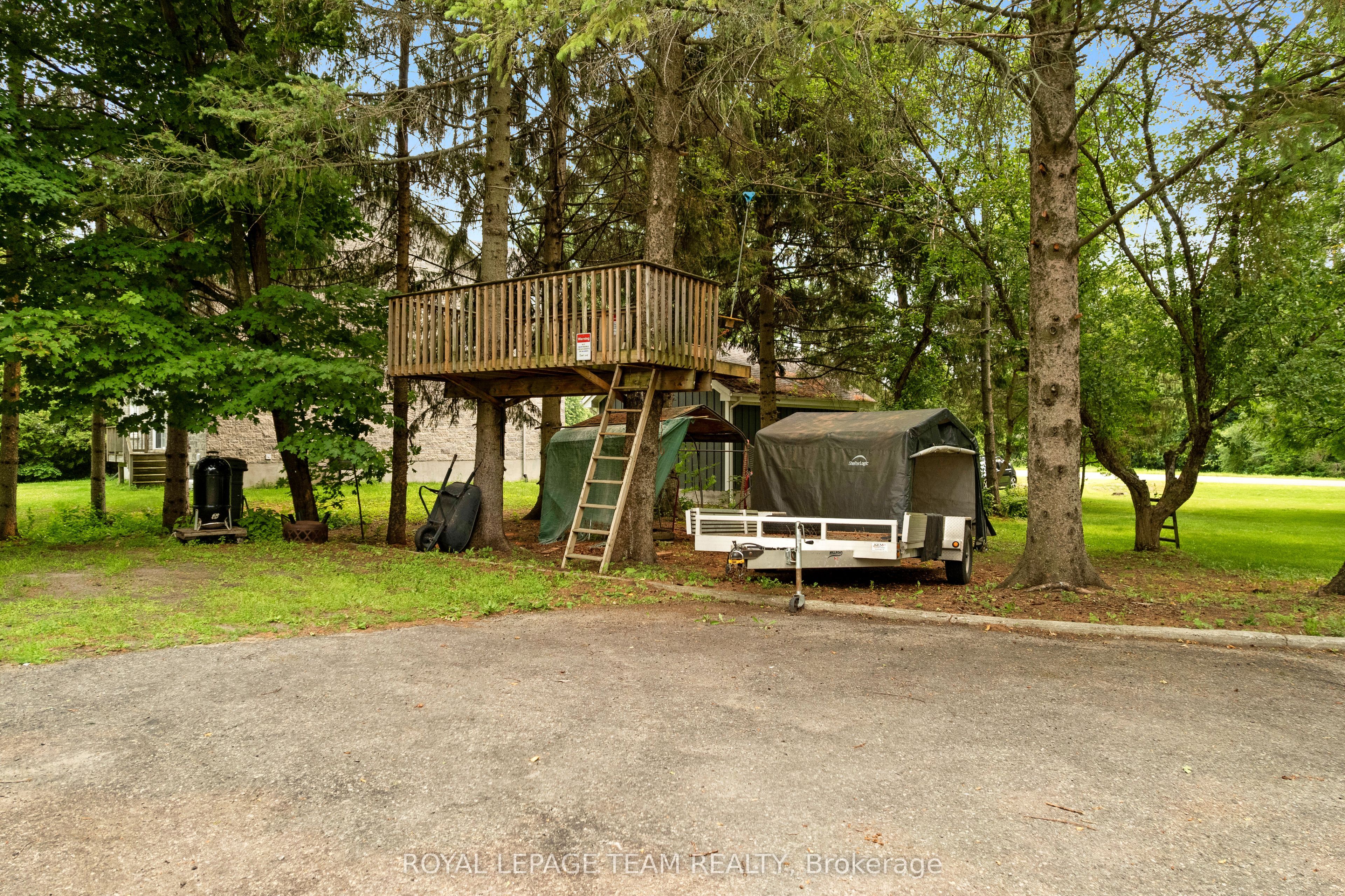 715 River Road Property Photo 34