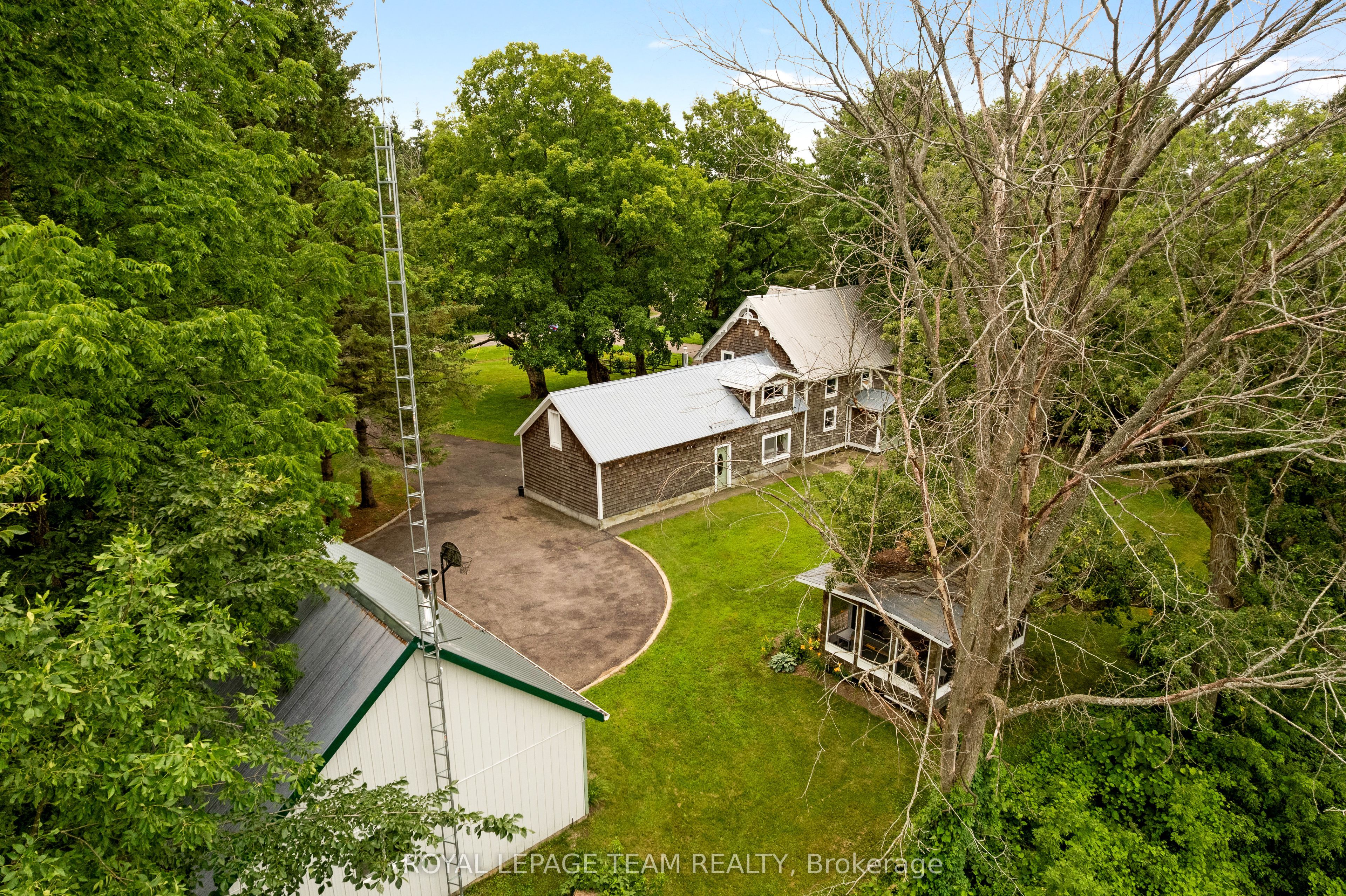 715 River Road Property Photo 37