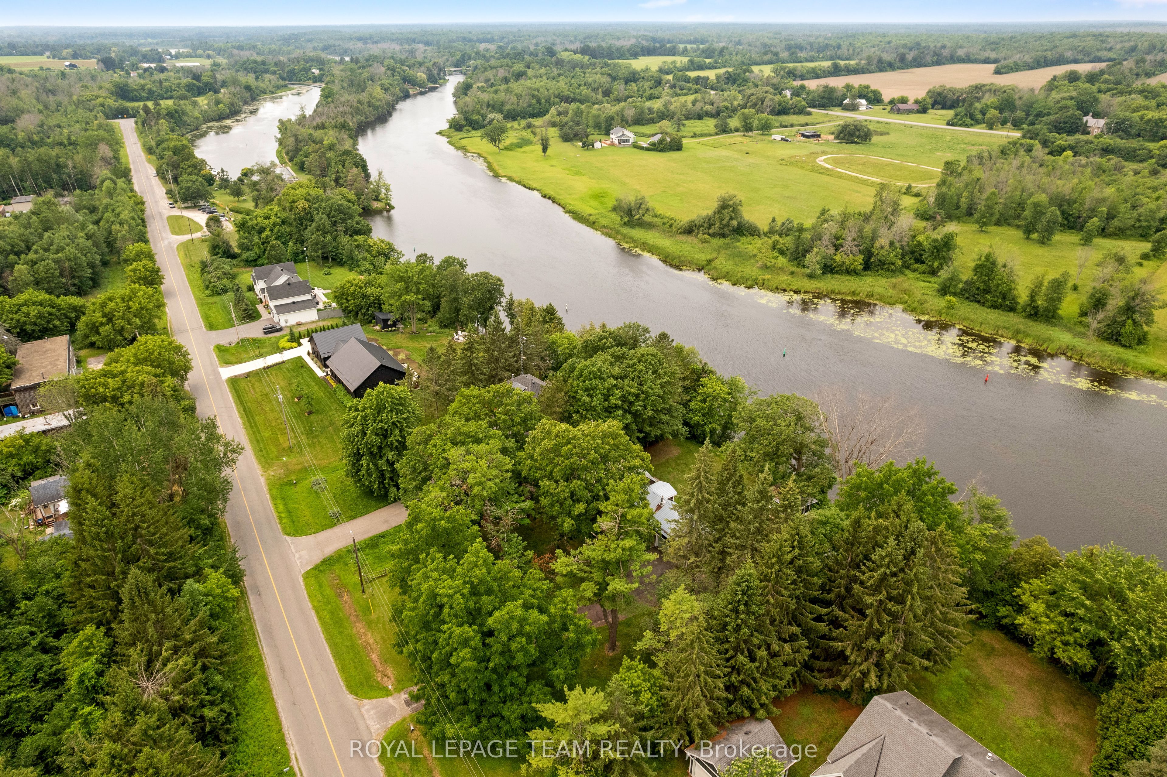 715 River Road Property Photo 40