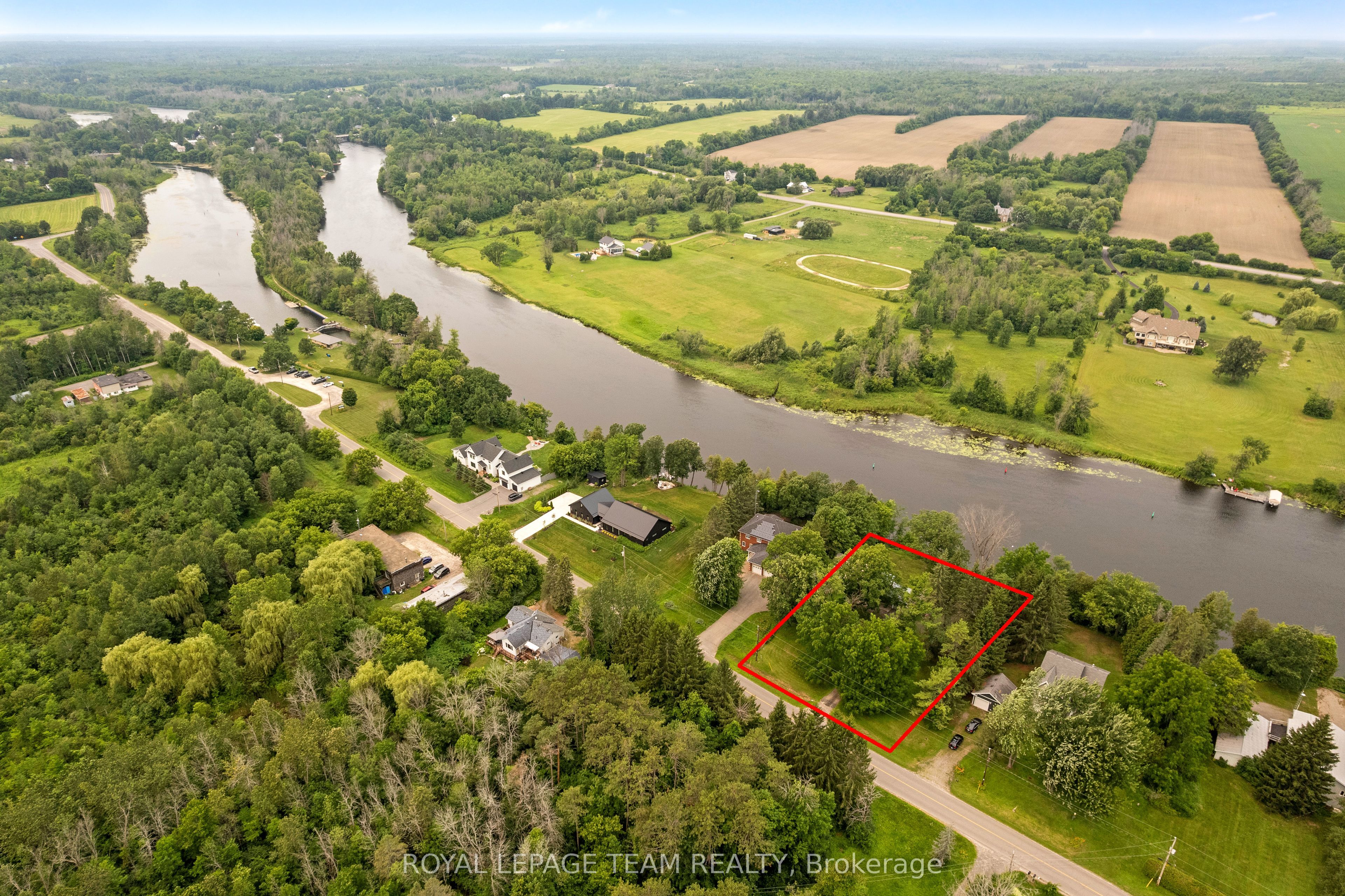 715 River Road Property Photo 45