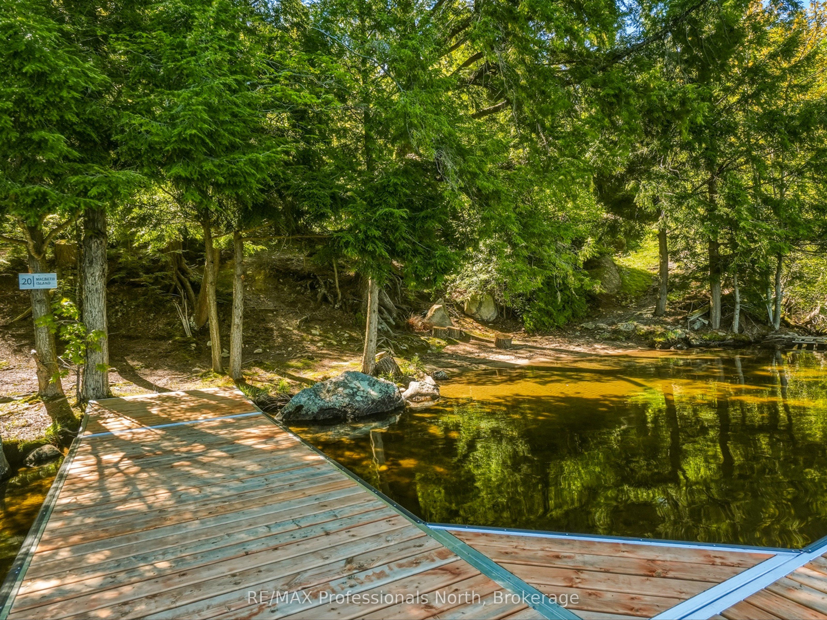 20 Macbeth Island Property Photo 6