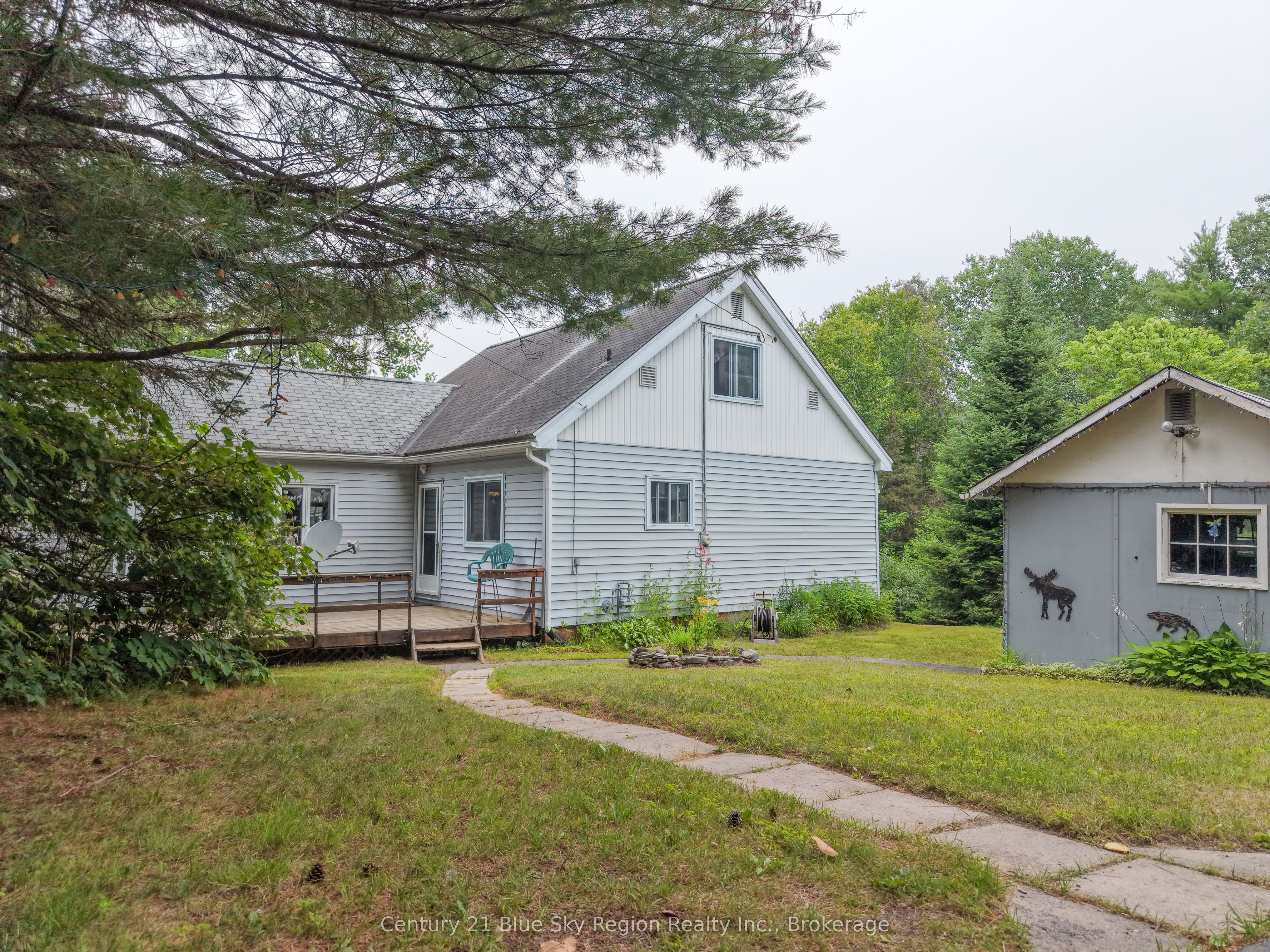 73 O'connor Drive Property Photo 2